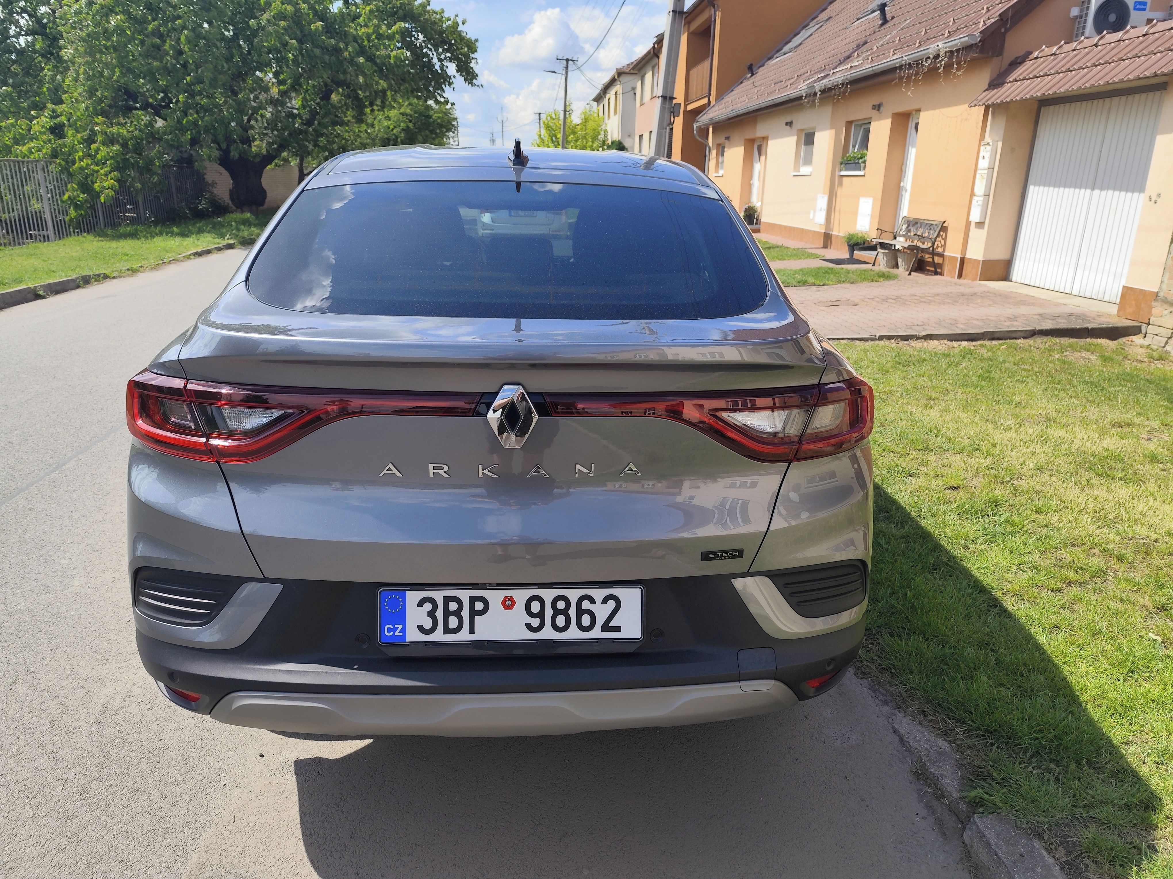 Renault Arkana, 1,6 E-TECH, HYBRID - fotka 6