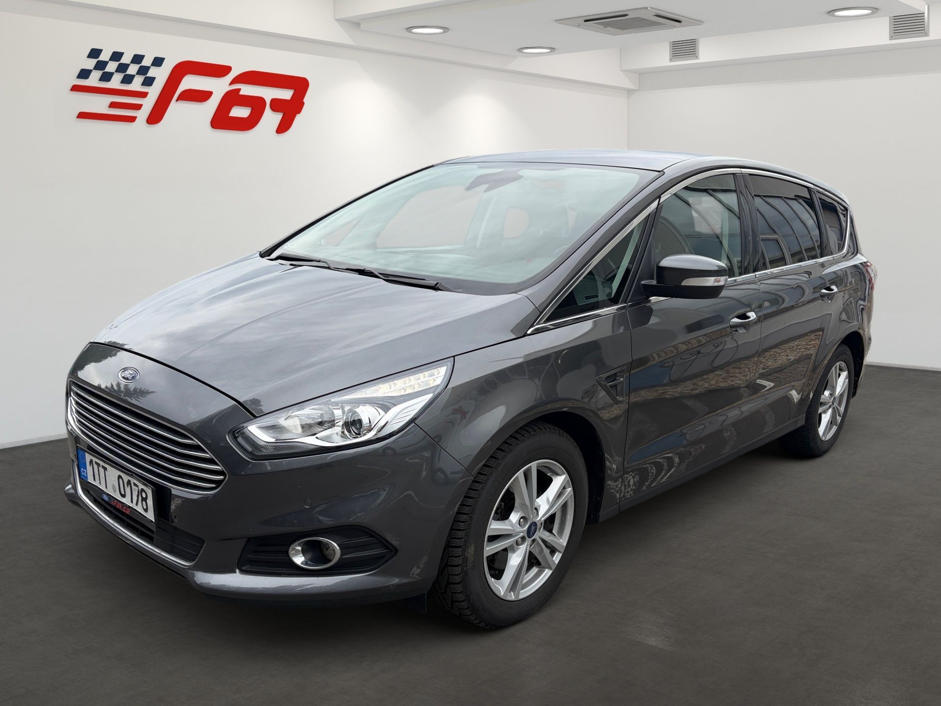 Ford S-MAX, Titanium 7-míst záruka od FORD