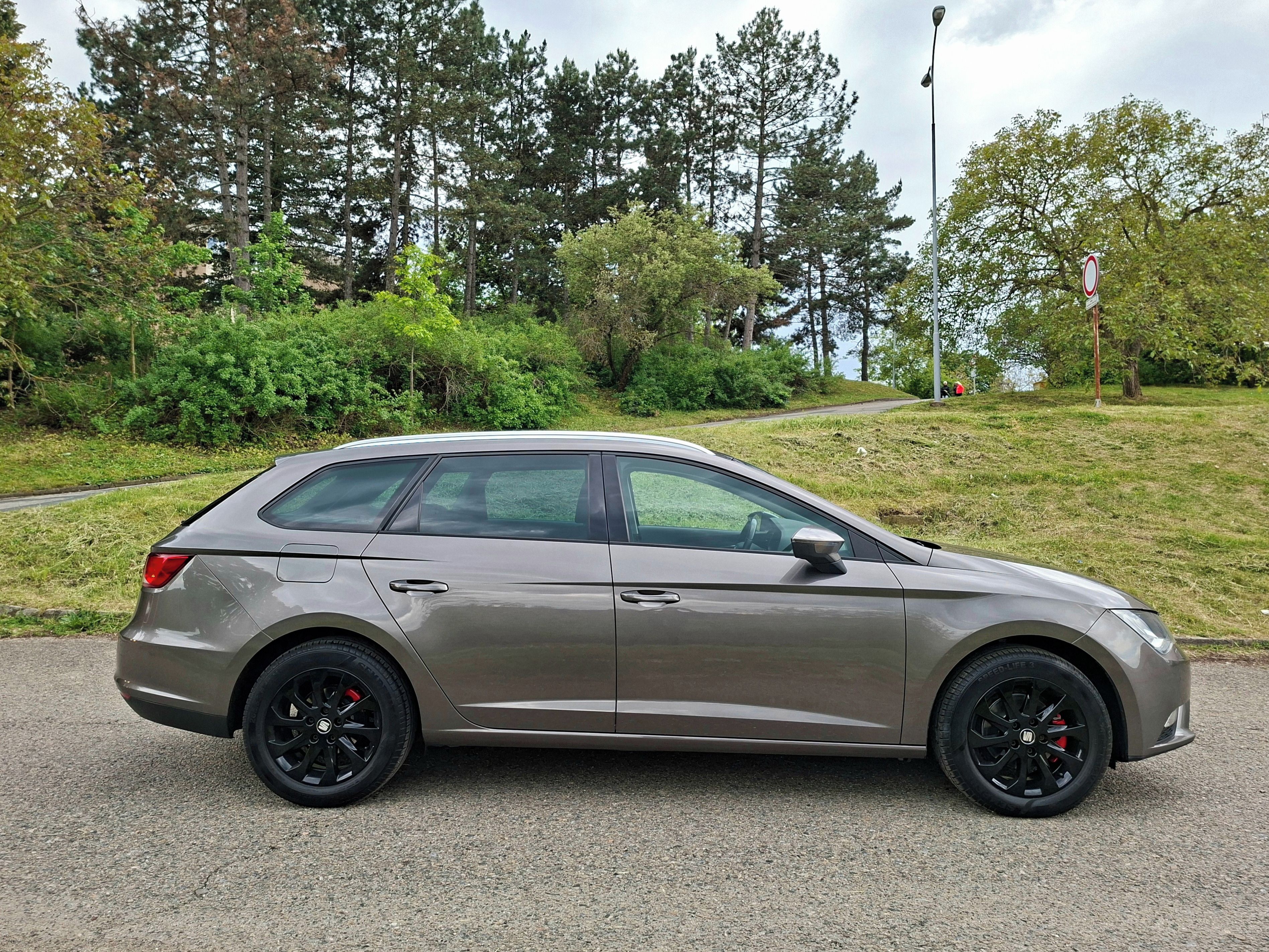 Seat Leon, TDI ST/nováTK/Tažné