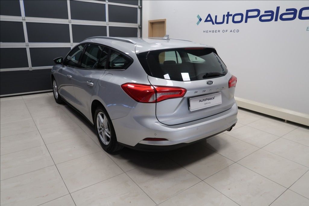 Ford Focus, 1,5 TDCi NAVI VÝHŘEV VOLANTU - fotka 6