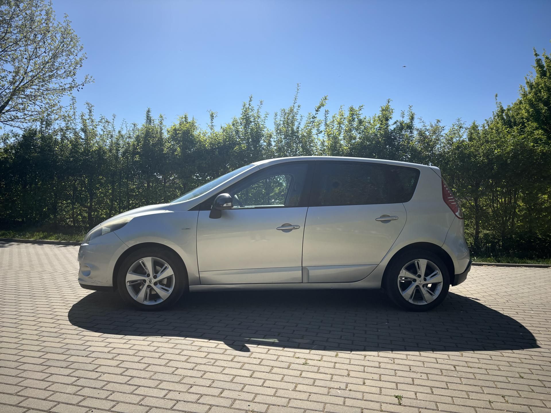Renault Scénic, 1.6 dCi BOSE Edition - fotka 3