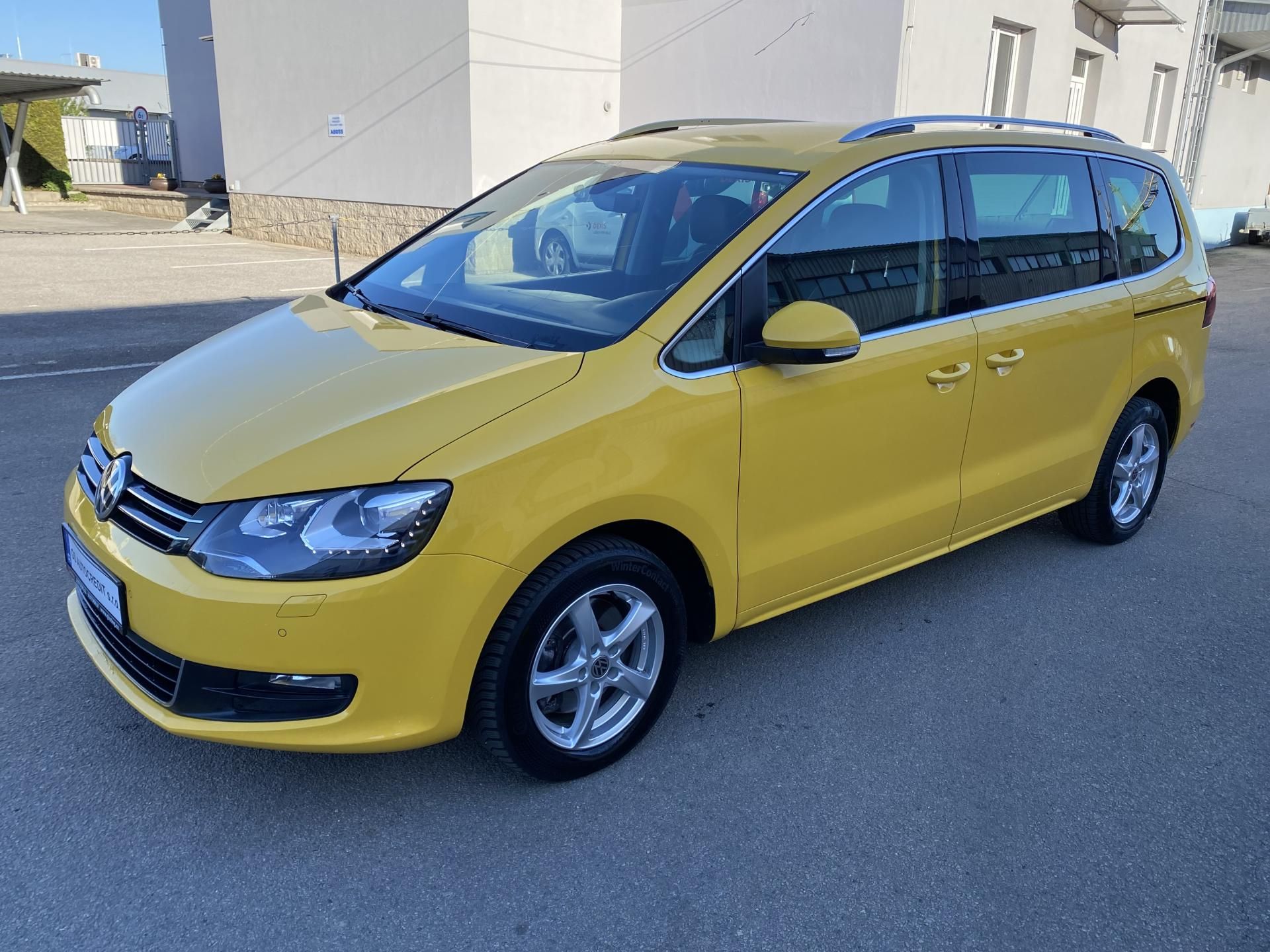 Volkswagen Sharan, 2,0 TDi - DSG - DPH