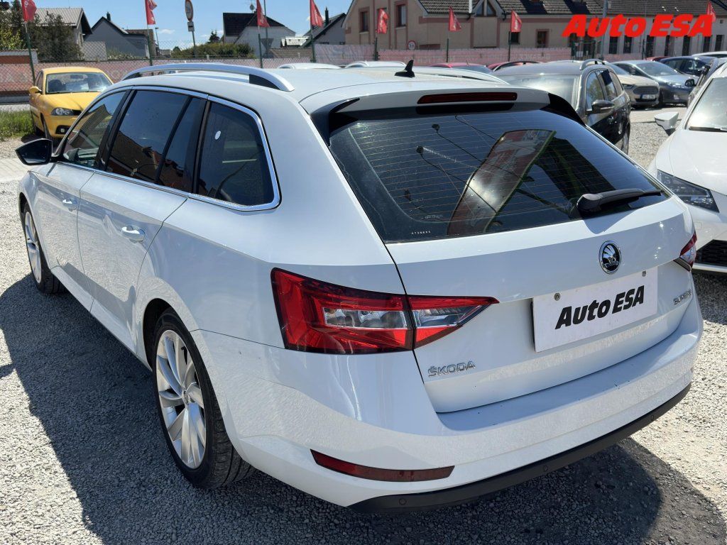 Škoda Superb, 2.0 TDi,AT,STK4/28 - fotka 6