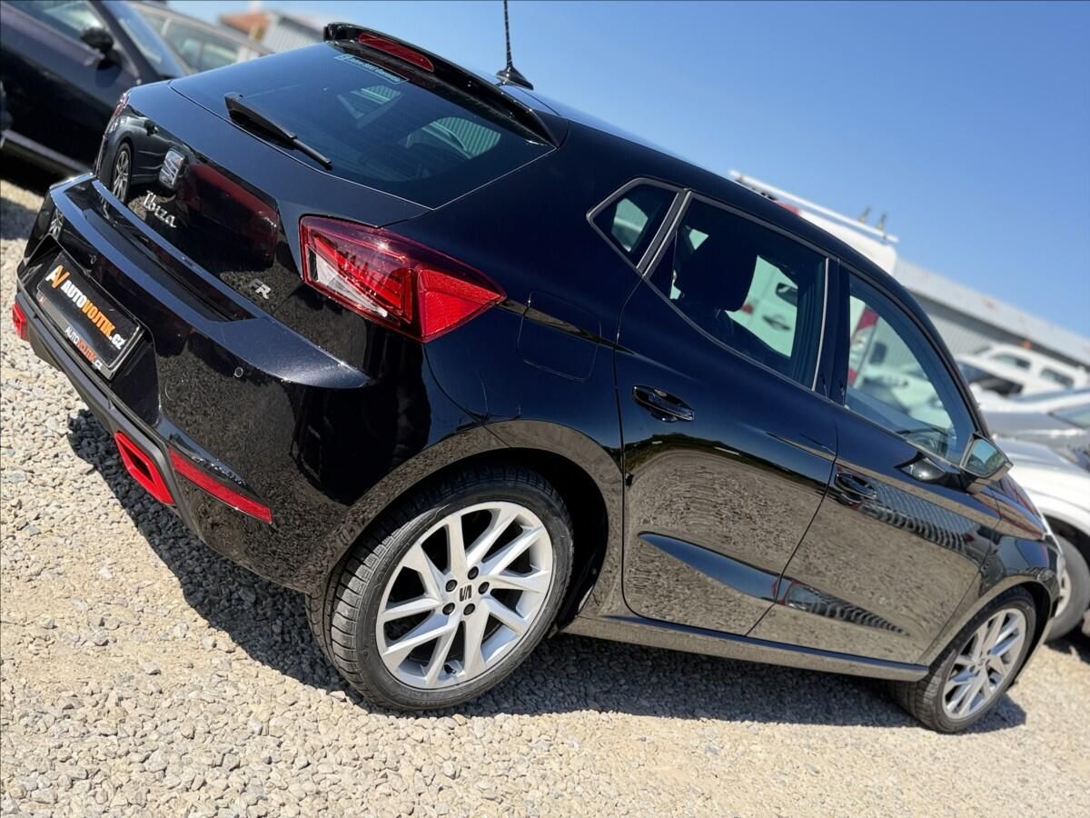 Seat Ibiza, FR 70kW VIRTUAL 6tKm - fotka 5