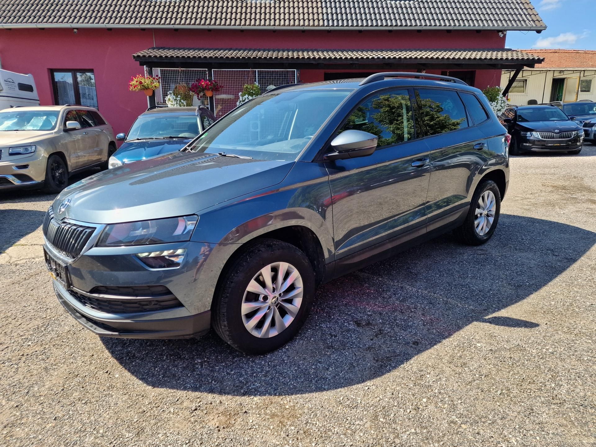 Škoda Karoq, 1,0TSI 85KW VÝHŘEV ,ALU KOLA