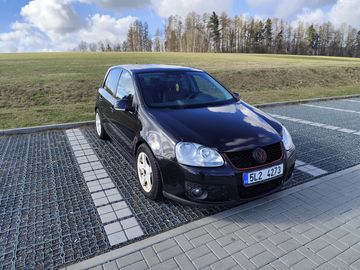 Volkswagen Golf V 2.0TDI 103kW