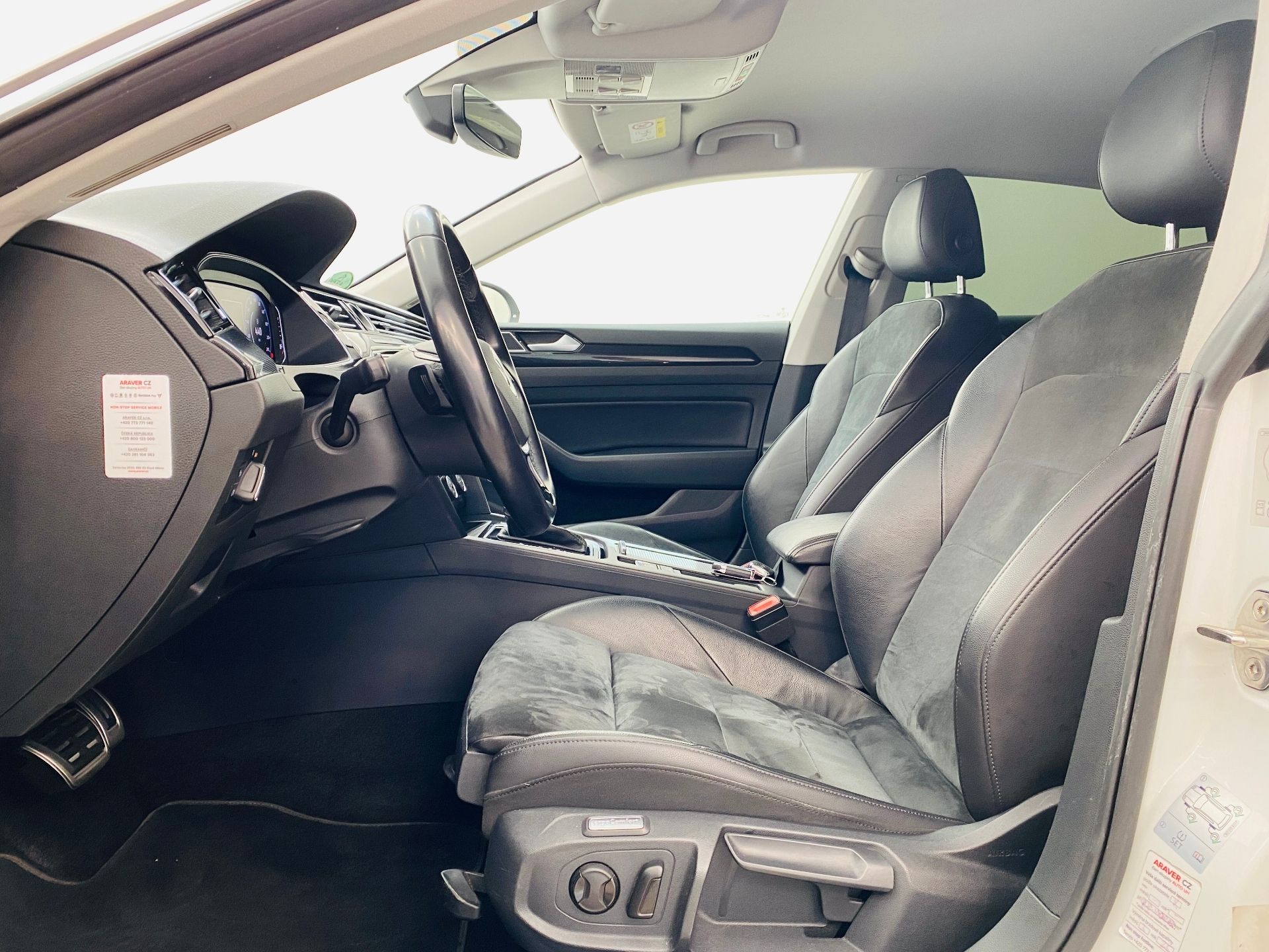Volkswagen Arteon, 2.0 TDI DSG 110 kW Elegance - fotka 5
