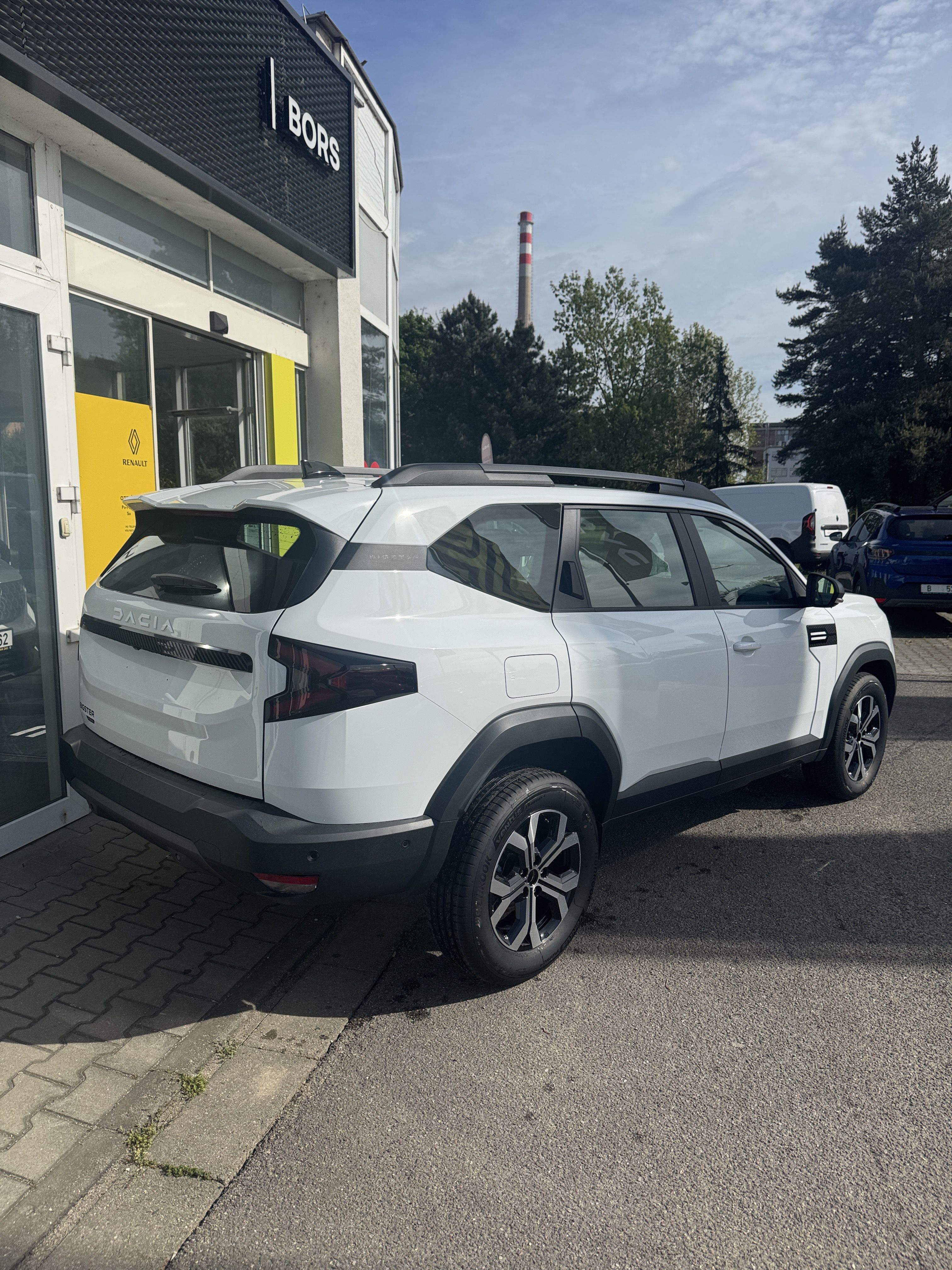 Dacia Bigster, Expression hybrid 155 - fotka 3