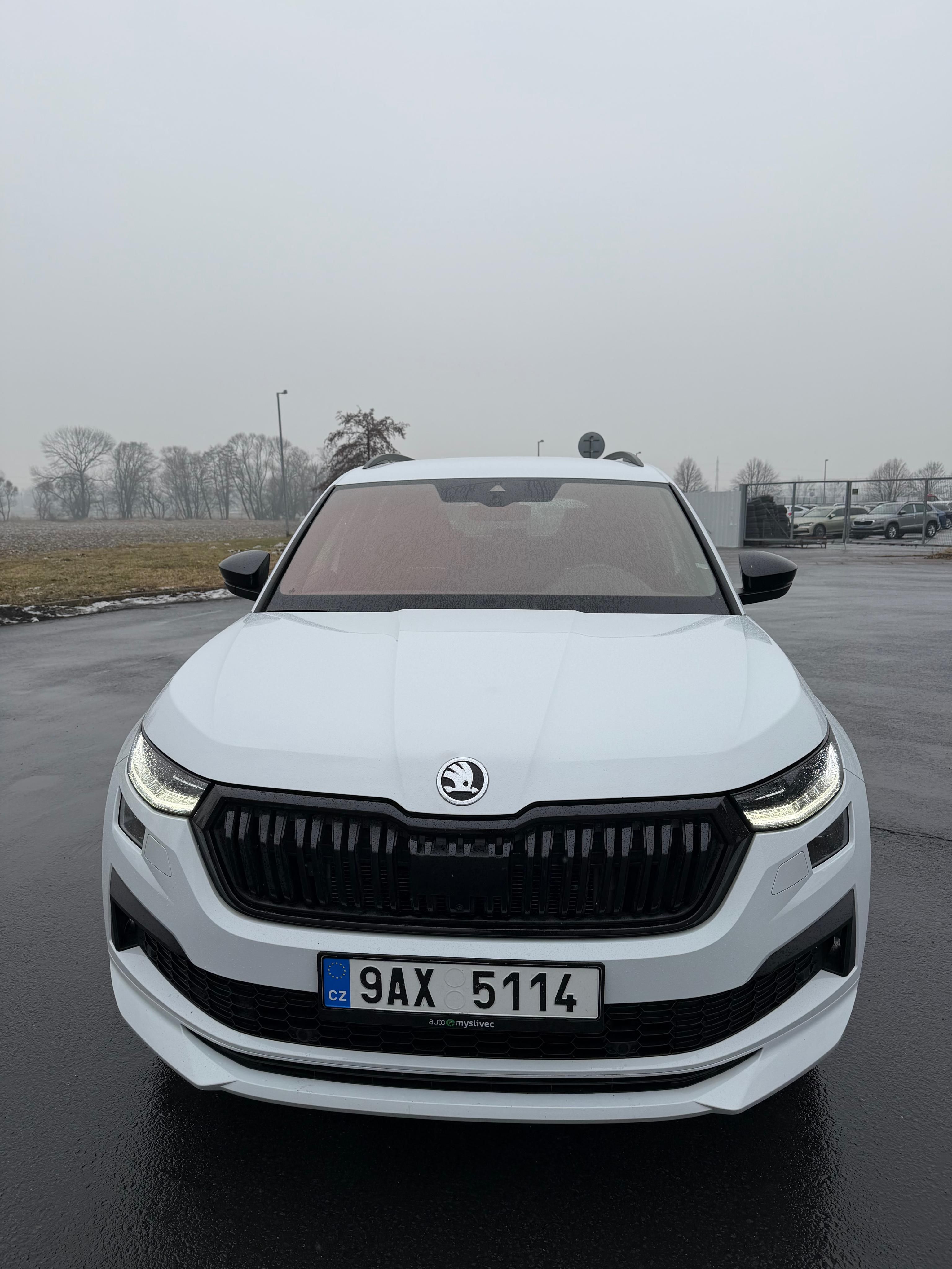 Škoda Kodiaq, 2.0 TSI DSG 4X4 SPORTLINE DPH - fotka 2
