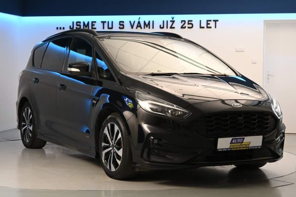 Ford S-MAX, 2.0 ST-LINE 140 KW 4x4 LED ACC - fotka 4