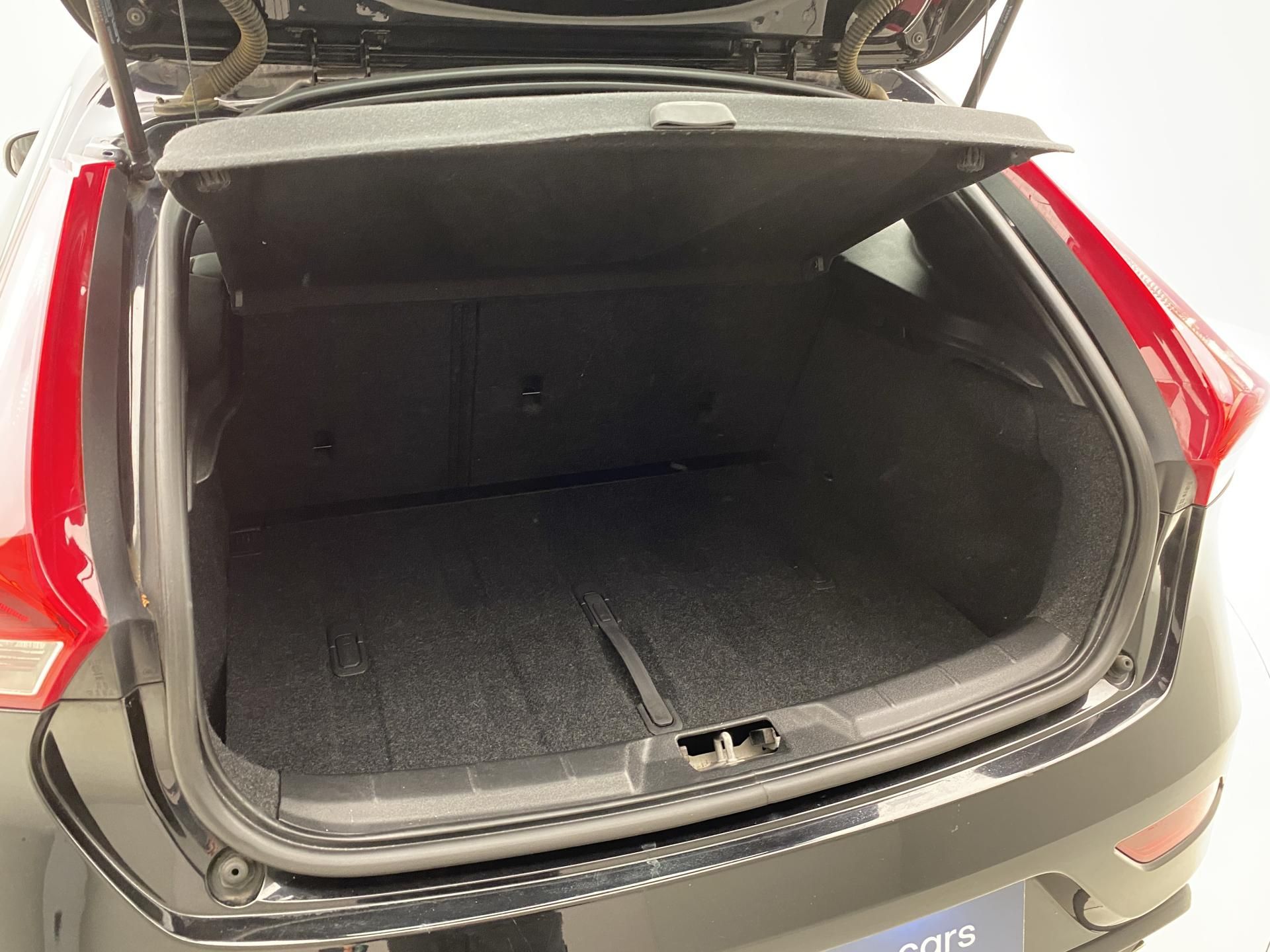 Volvo V40, D2 MOMENTUM AUT - fotka 6