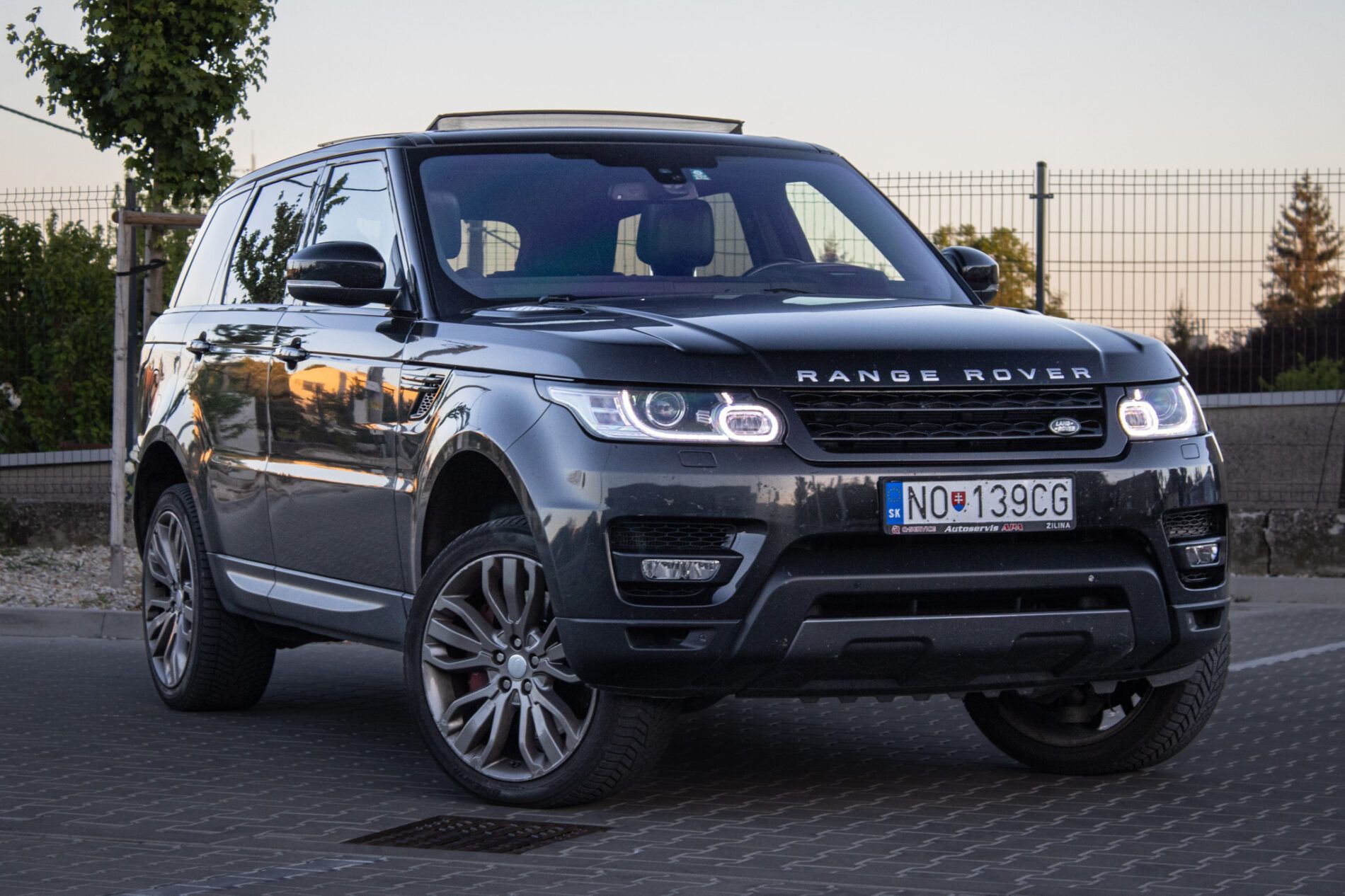 Land Rover Range Rover Sport - fotka 3