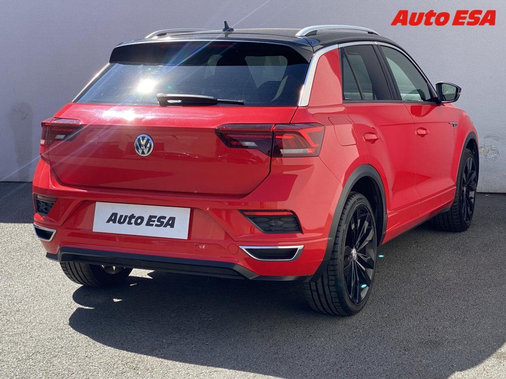Volkswagen T-Roc, 1.5 TSi,R-Line,LED,panor - fotka 4