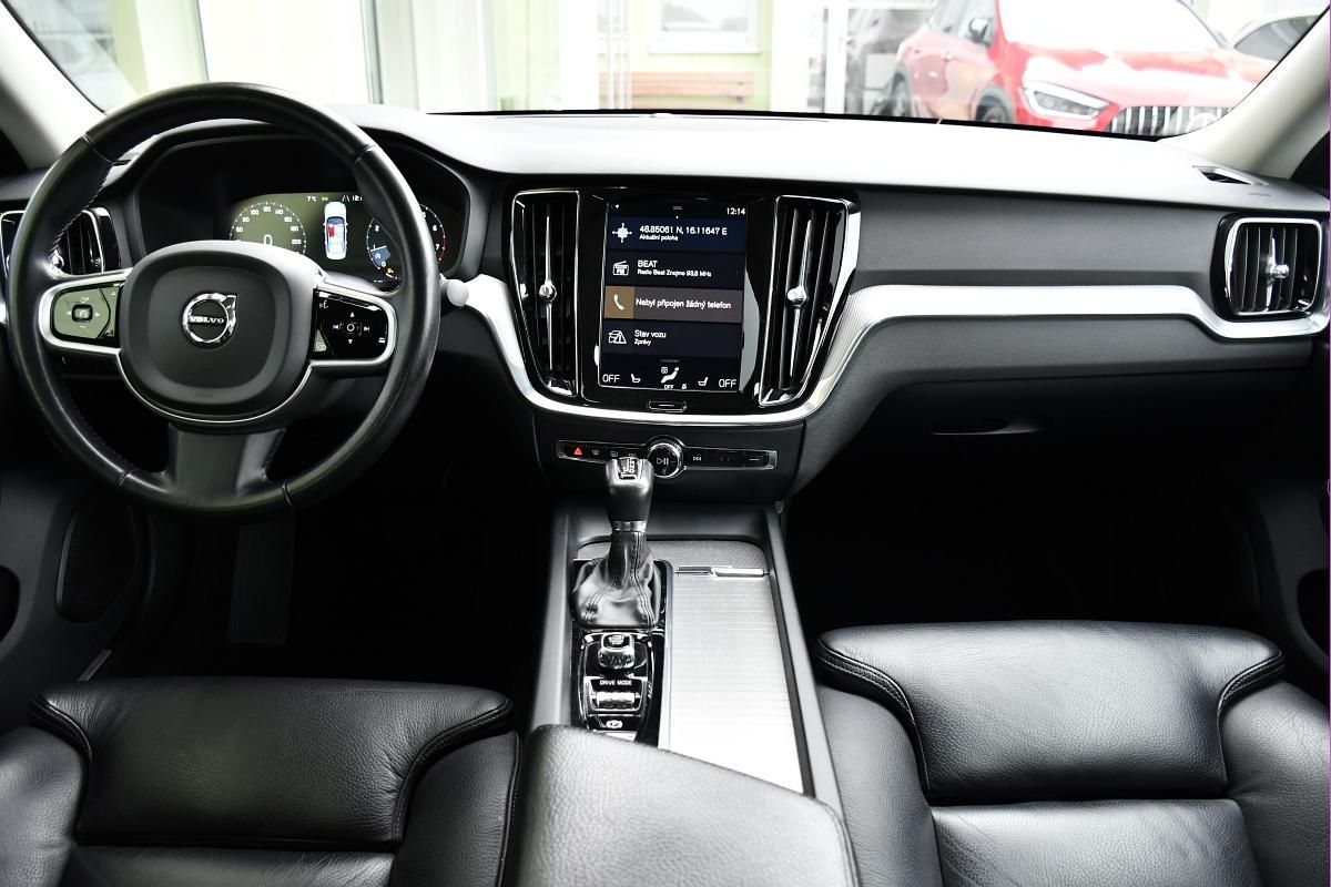 Volvo S60, T4 INSCRIPTION VIRTUAL 1M ČR - fotka 5