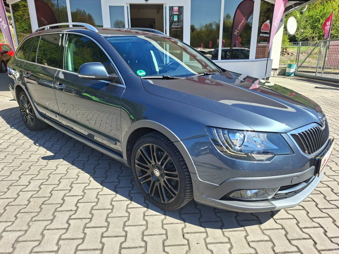 Škoda Superb, 2.0TDI 125kW DSG 4X4