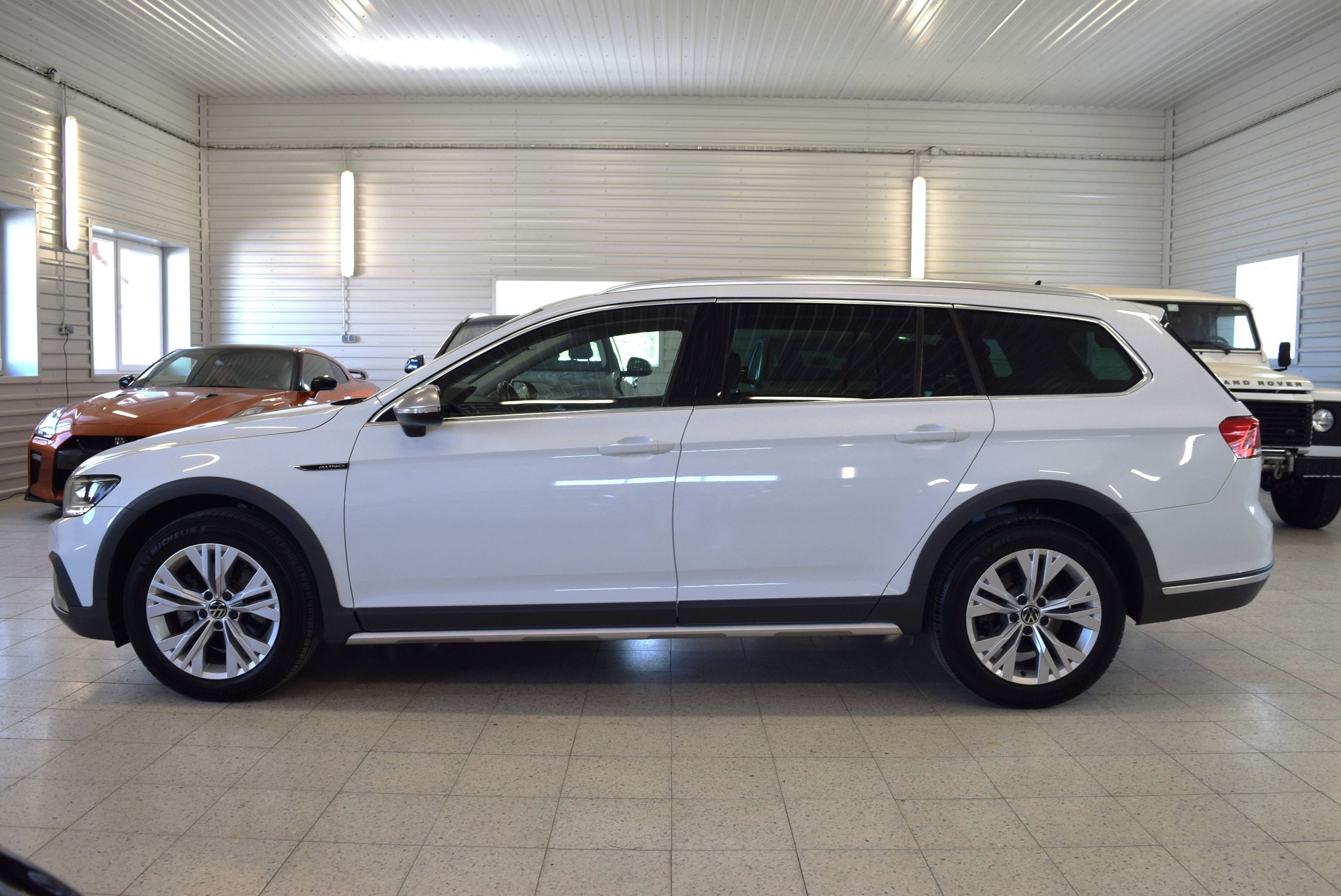 Volkswagen Passat, 2.0 TDI ALLTRACK 4x4 VIRTUAL - fotka 2