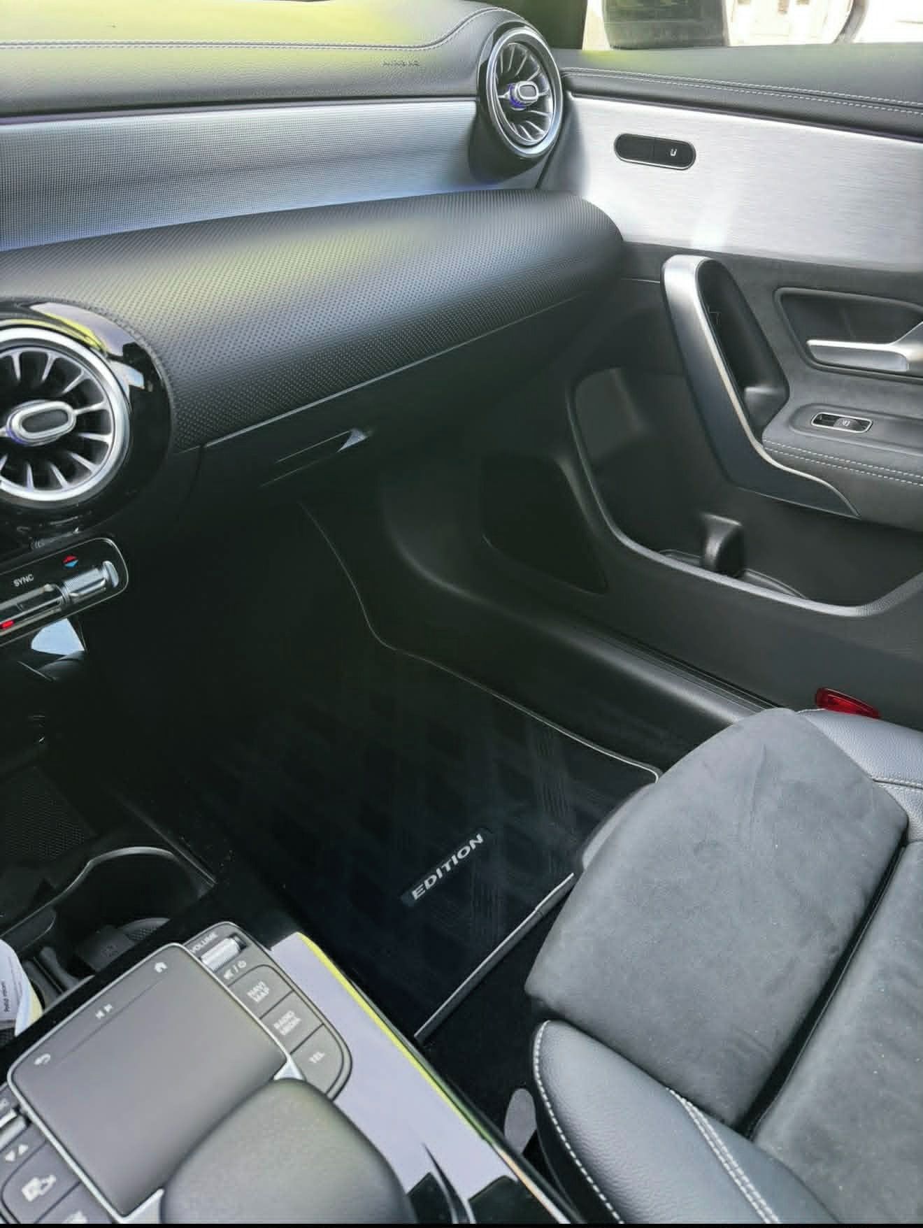 Mercedes-Benz CLA - fotka 2