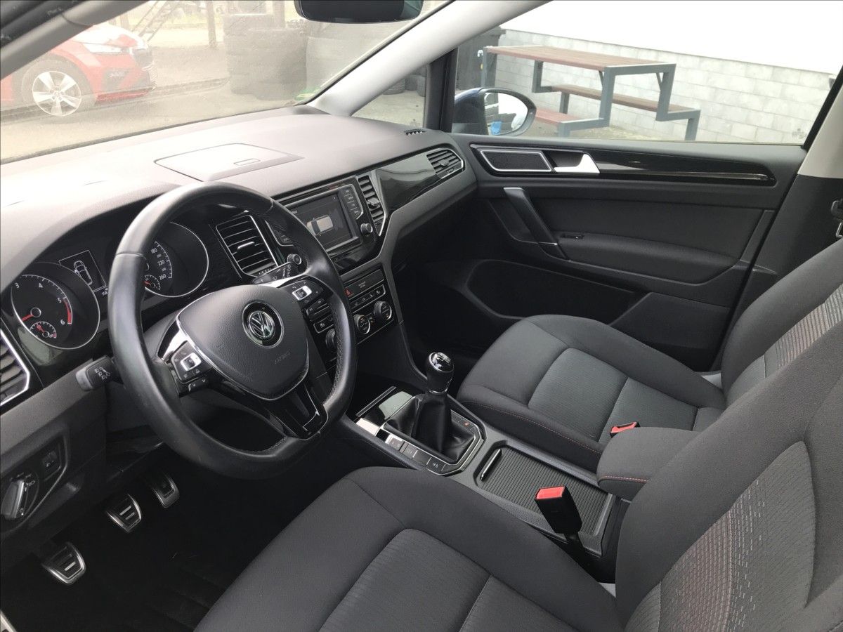 Volkswagen Golf Sportsvan, 2,0 TDi 110kW MT ACC,... - fotka 6