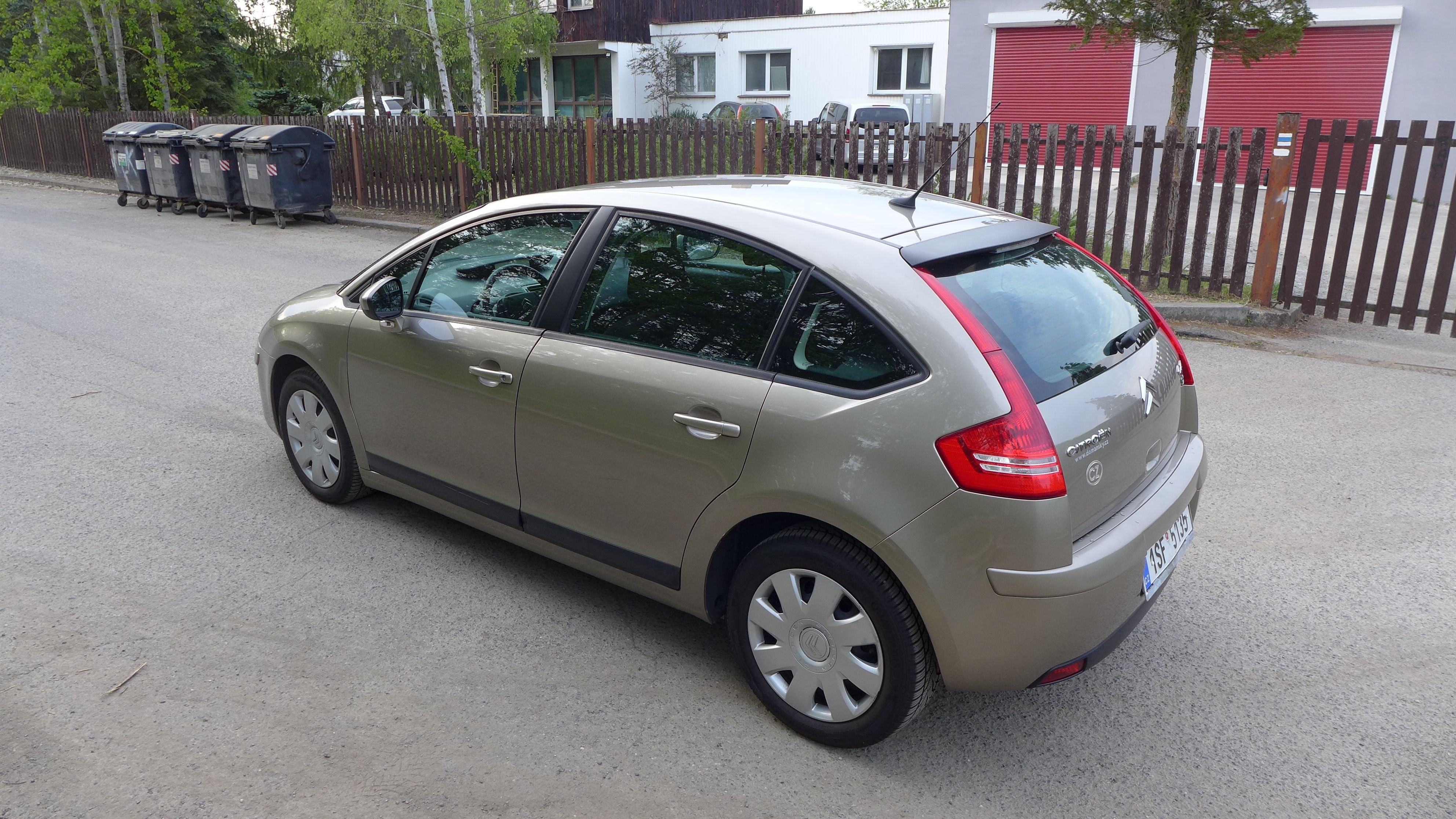 Citroën C4, 1.4i 65 Kw SX 64t km !! - fotka 5