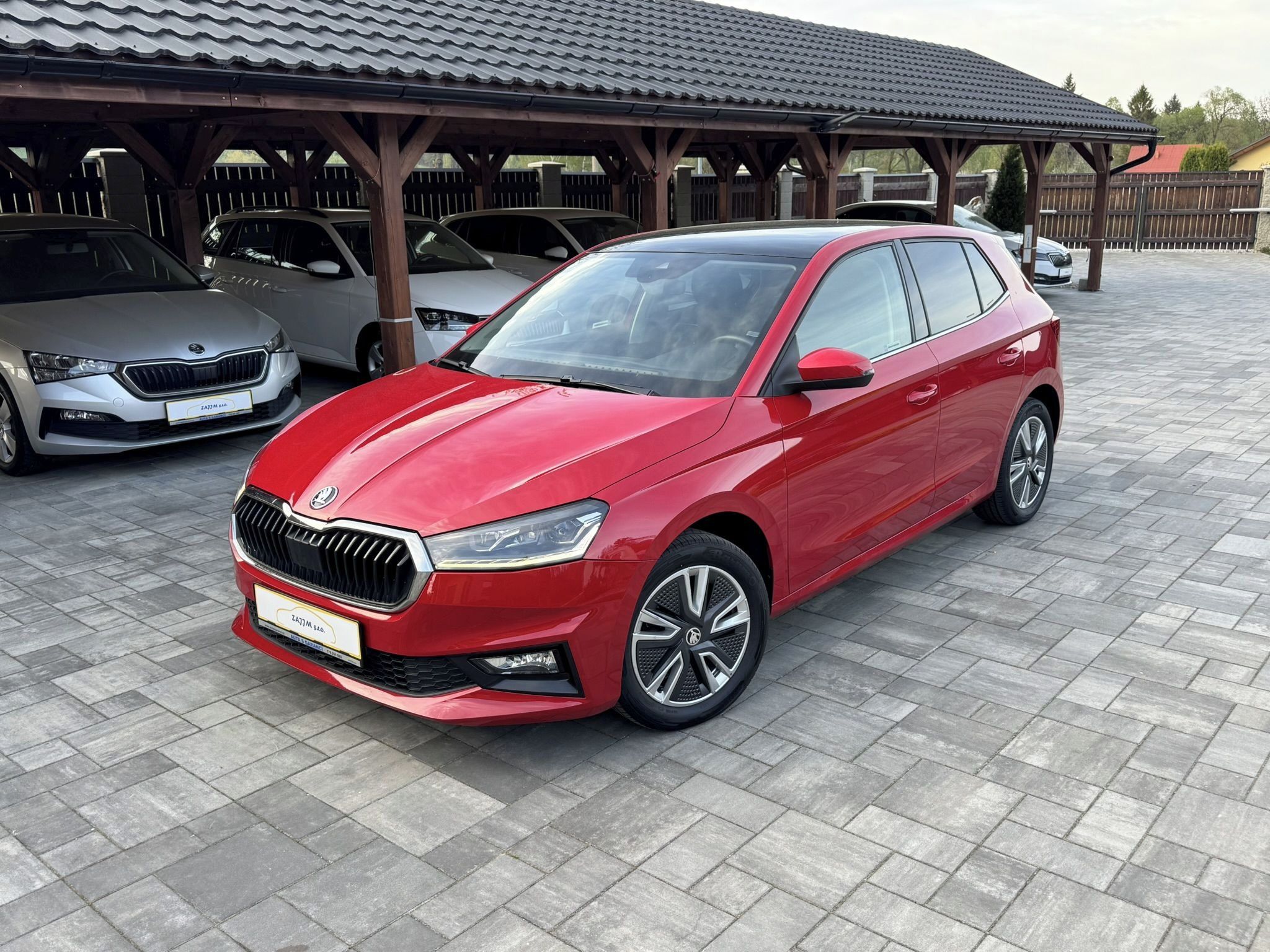 Škoda Fabia, 1.0TSI 81kw + tažné, panorama - fotka 2