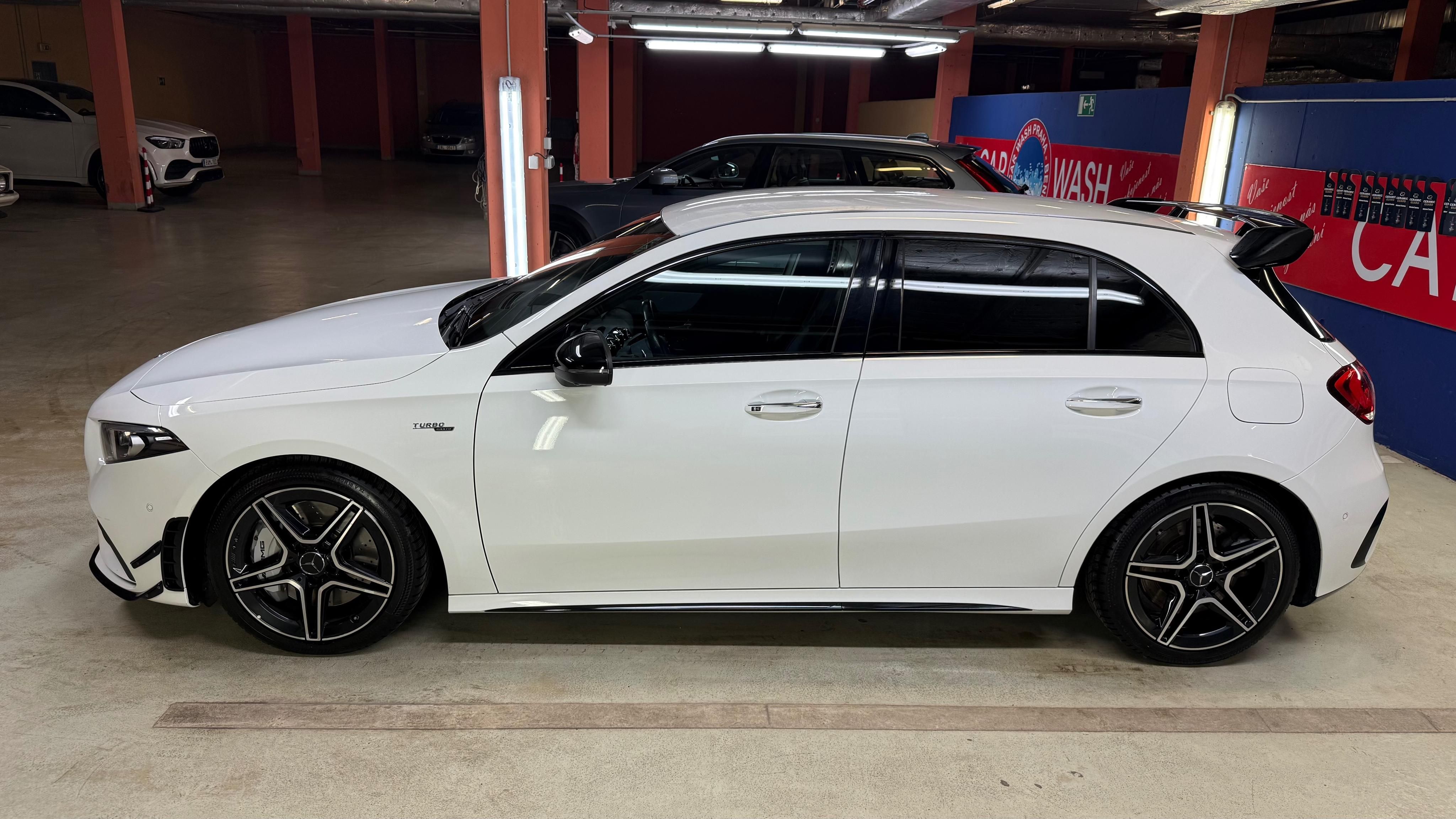 Mercedes-Benz Třídy A, A35 AMG / DPH / 4 MATIC / - fotka 5