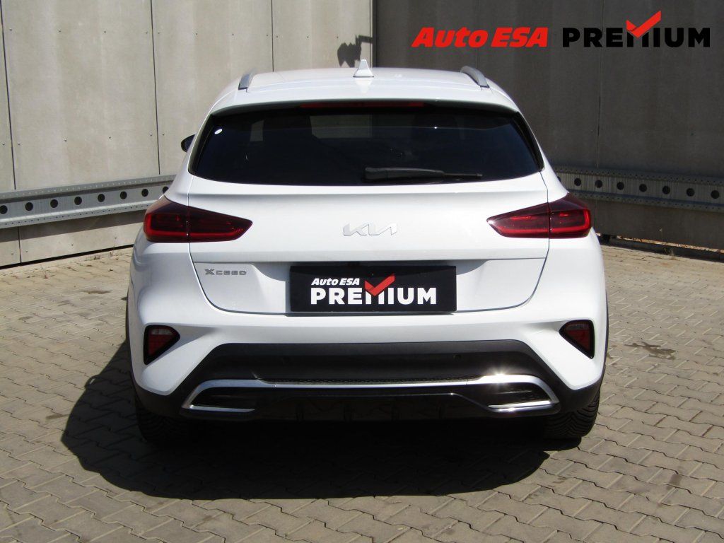 Kia XCee´d, 1.5 TGDi,1.maj,ČR,Edition - fotka 5