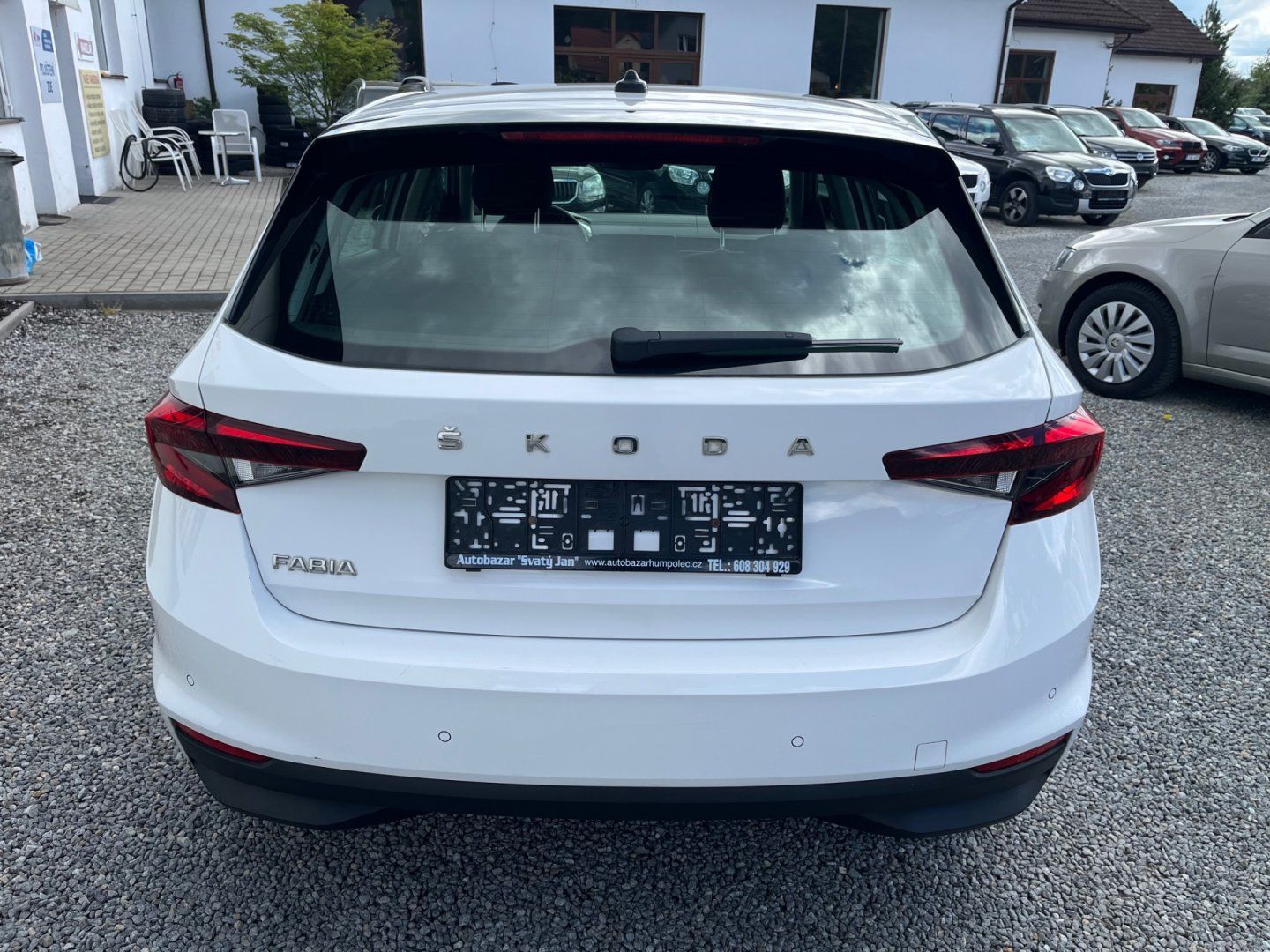 Škoda Fabia, 1.0 i Servisní kniha - fotka 3