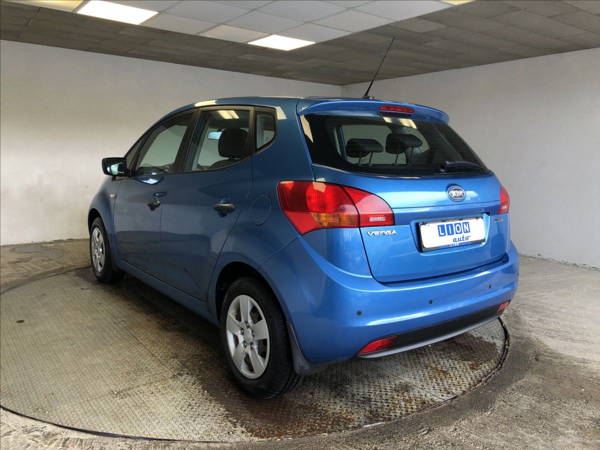 Kia Venga, 1,4 16V VVT-I - fotka 5