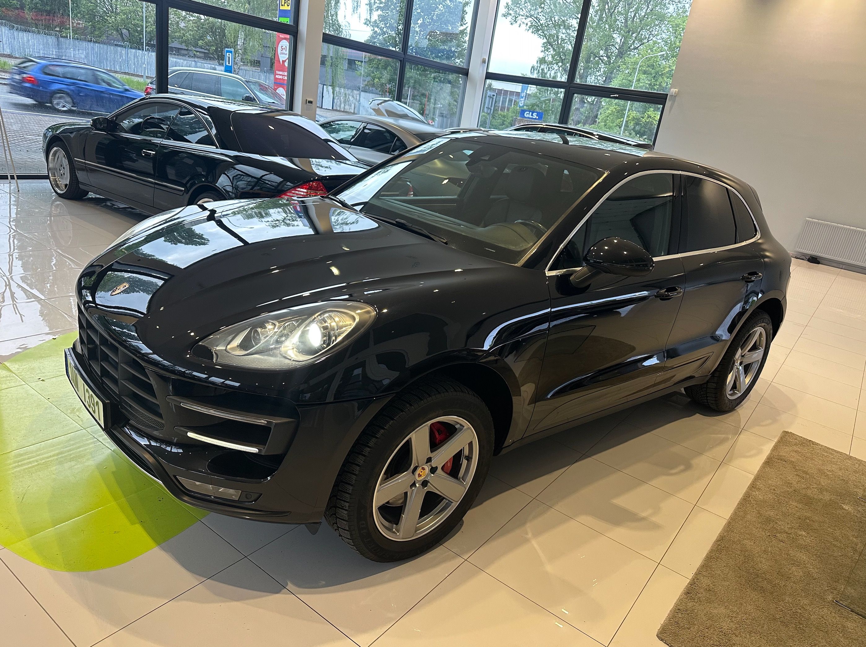 Porsche Macan, Turbo 3.6 - fotka 2