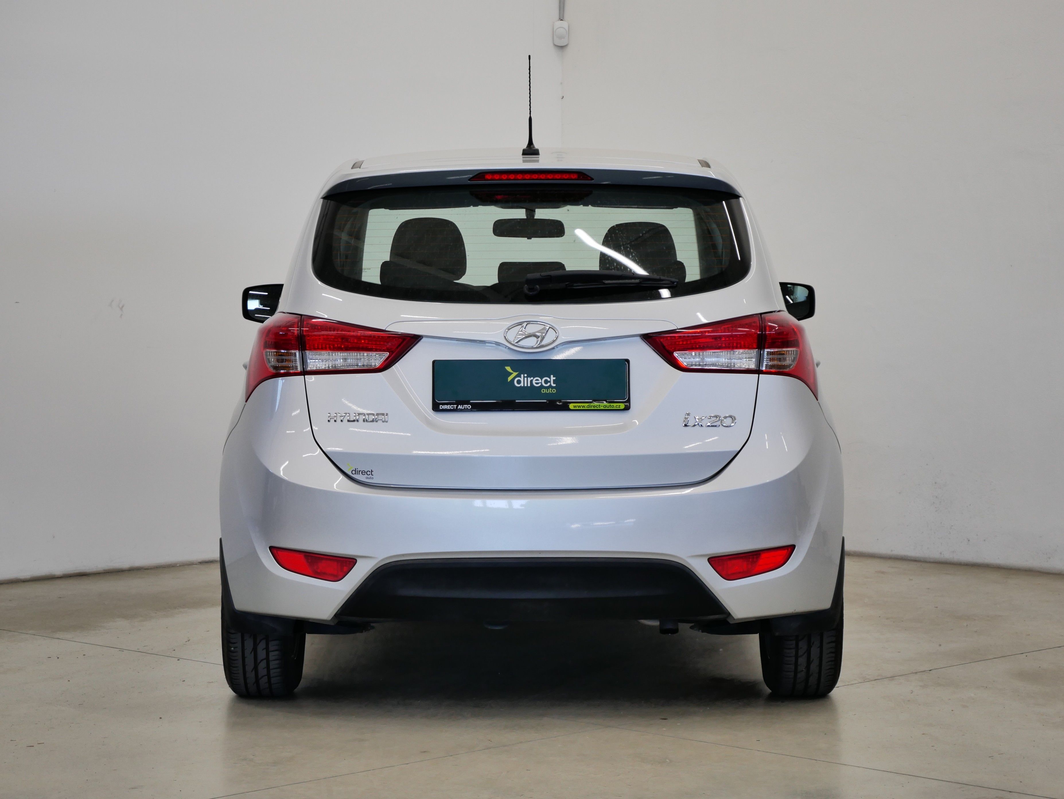 Hyundai ix20, 1.4i 66kW Trikolor - fotka 6