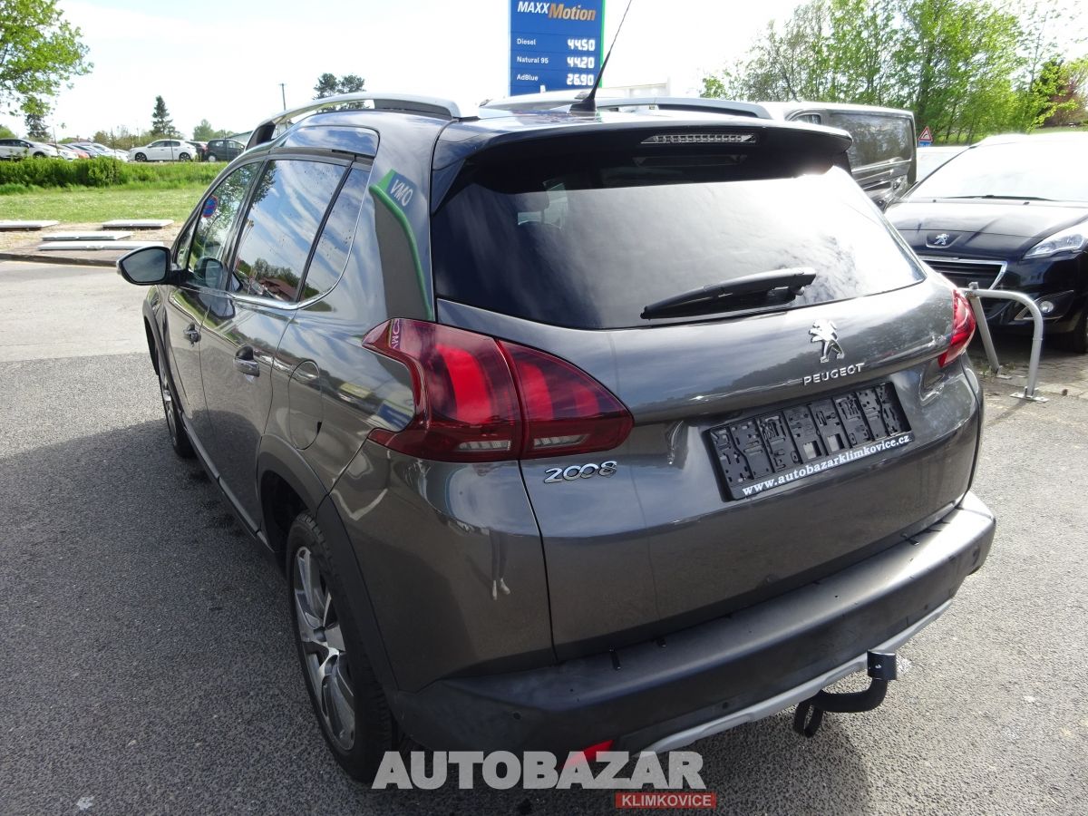 Peugeot 2008, 1,2 PT,CROSSWAY,garan. km,96kW - fotka 5