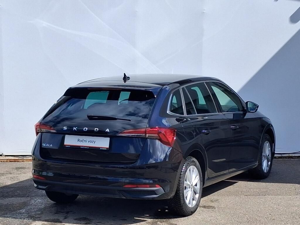 Škoda Scala, Top Selection 1.5 TSI 110 kW - fotka 2