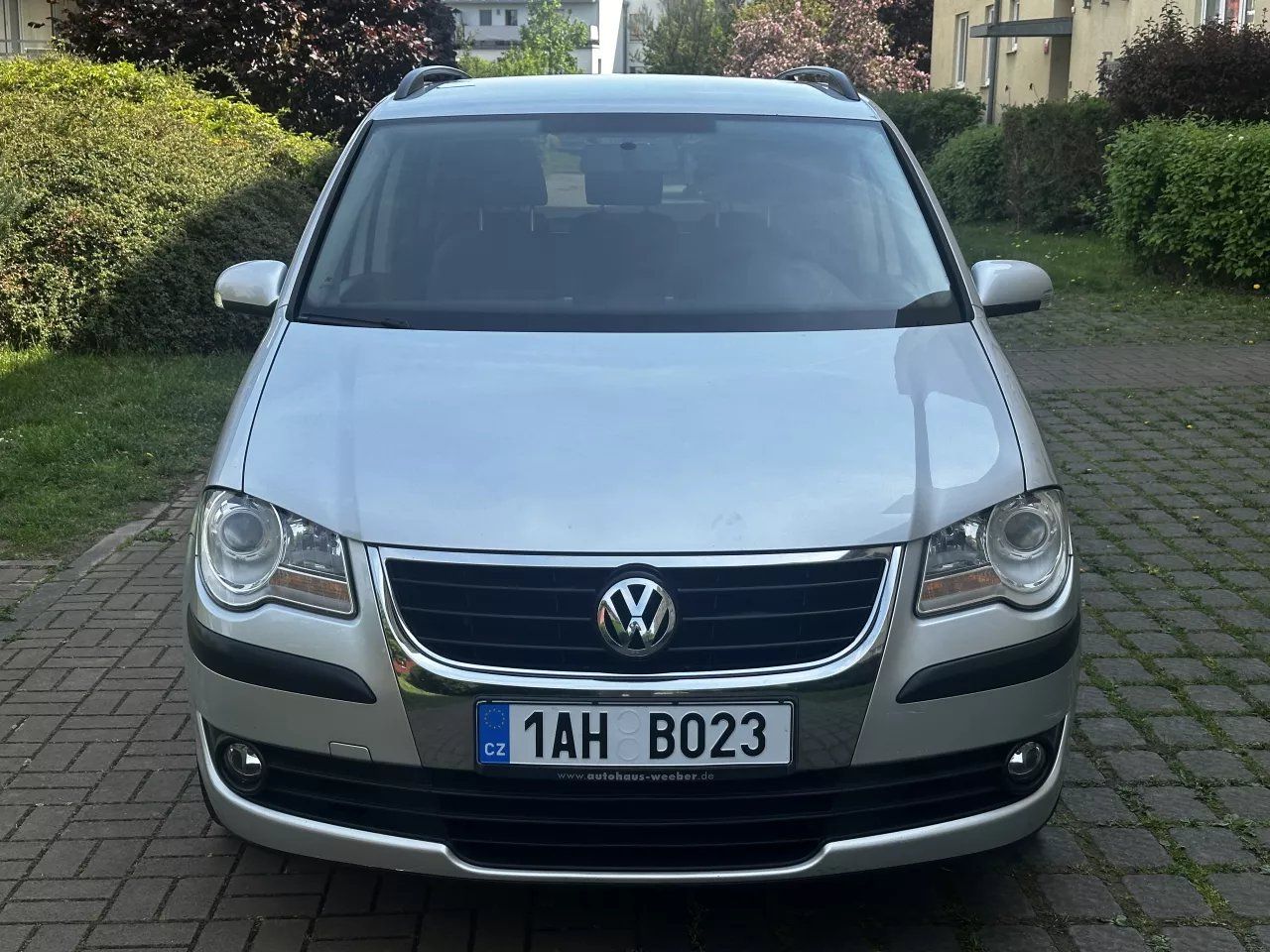 Volkswagen Touran, 1.4 TSI 7 míst Navi Tažné - fotka 2