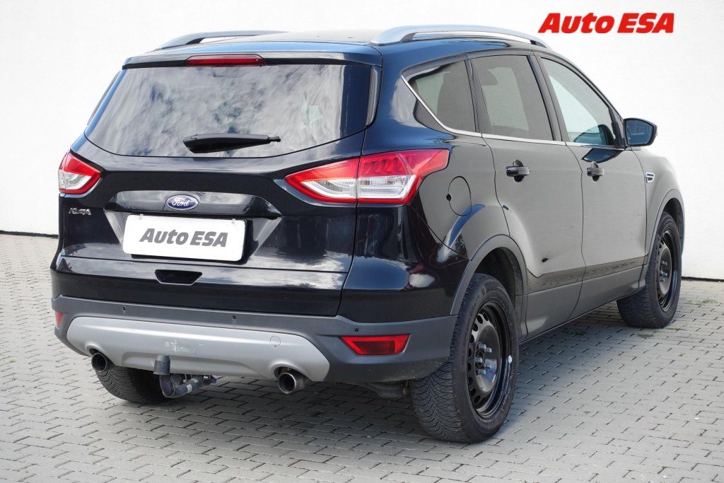 Ford Kuga, 2.0TDCi 4x4,ČR,AT,xenon - fotka 6
