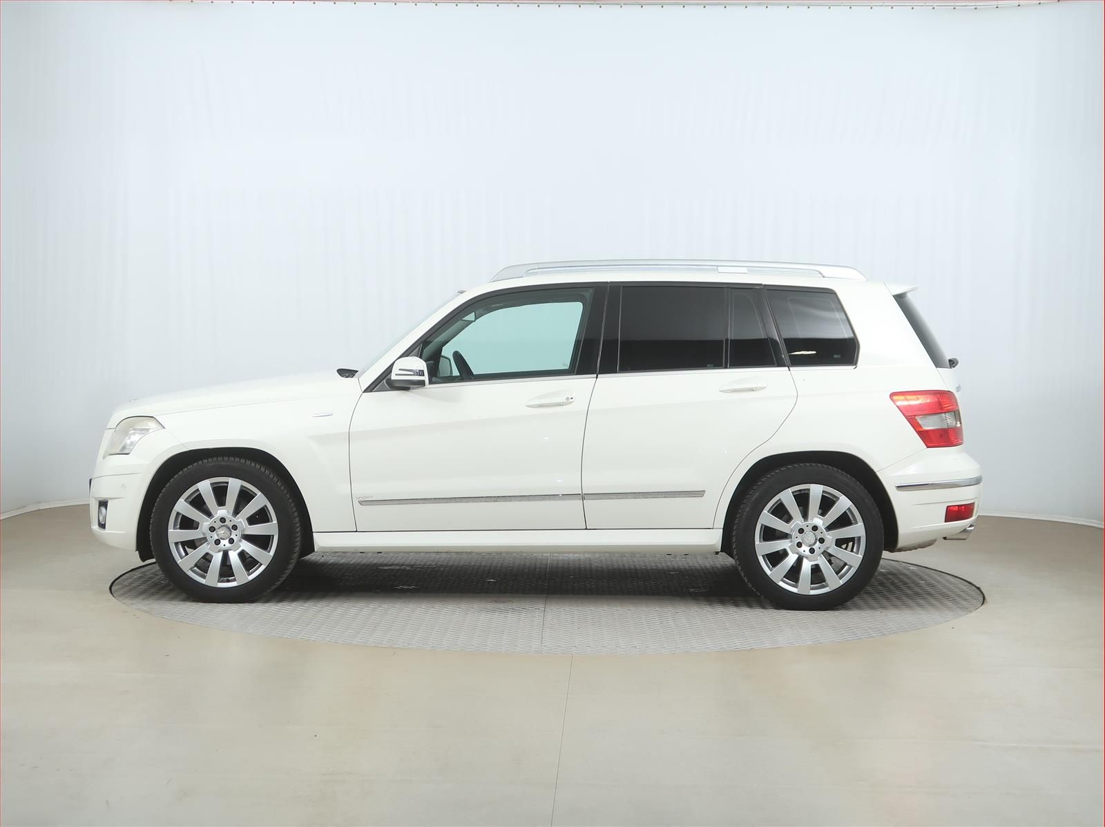 Mercedes-Benz GLK, 220 CDI, 4X4, Automat - fotka 3