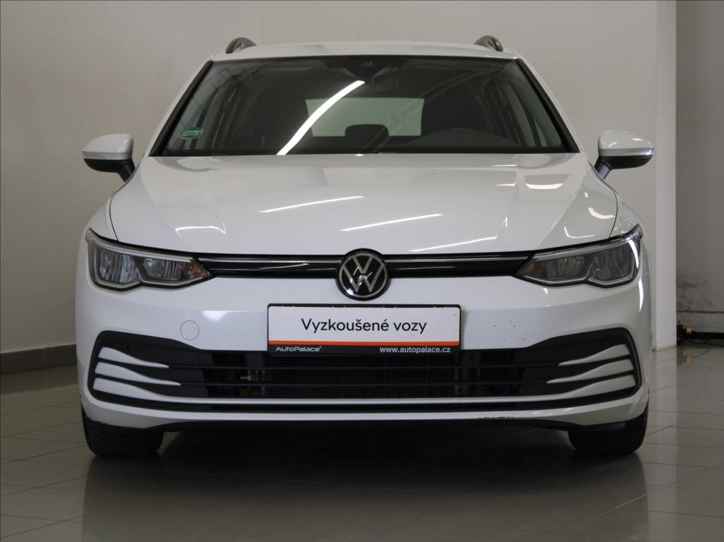 Volkswagen Golf, 1,0 TSi 81kW Life Var.128tkm.Č - fotka 2