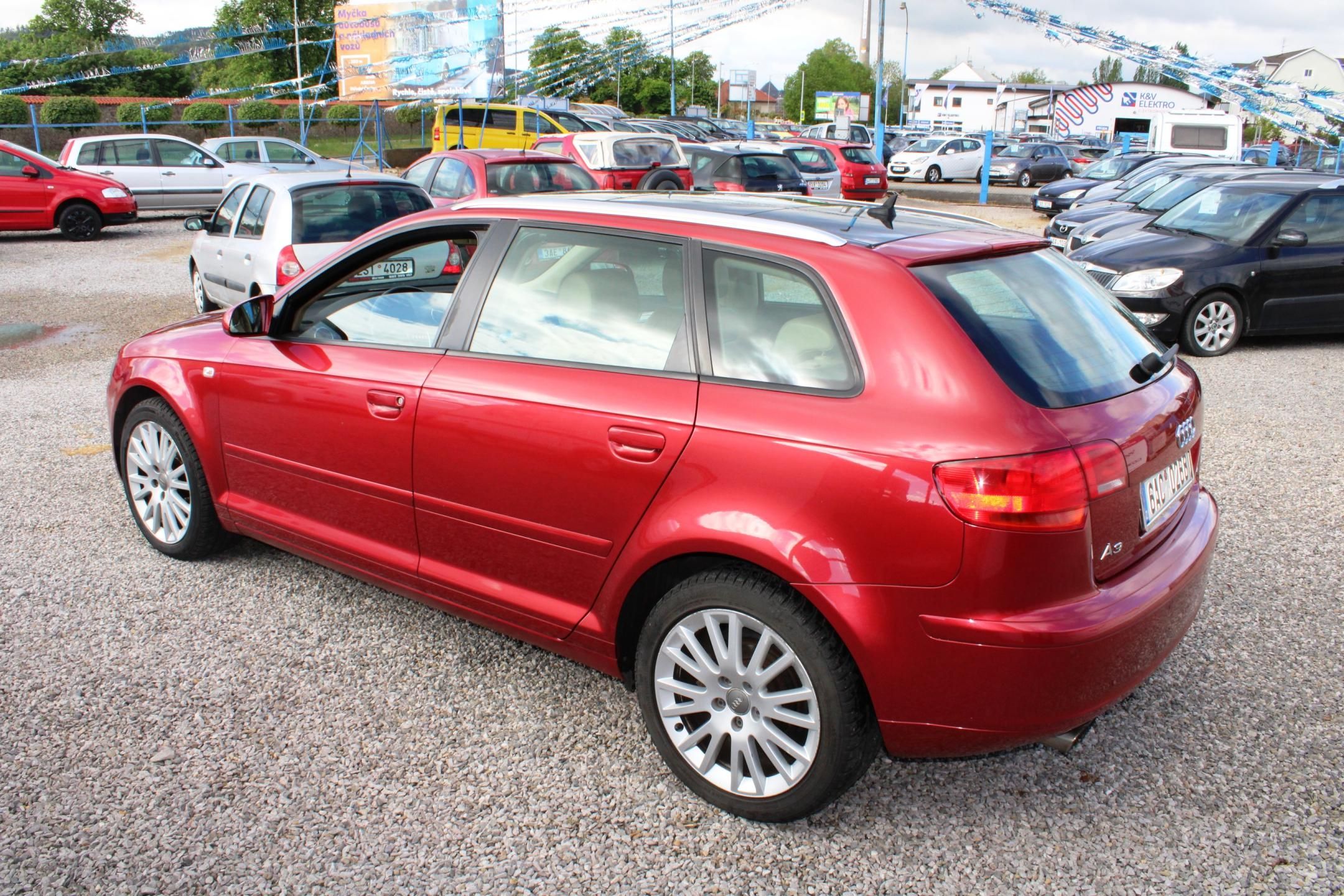 Audi A3, 1,8TFSI NAVI XENON PANORAMA - fotka 5