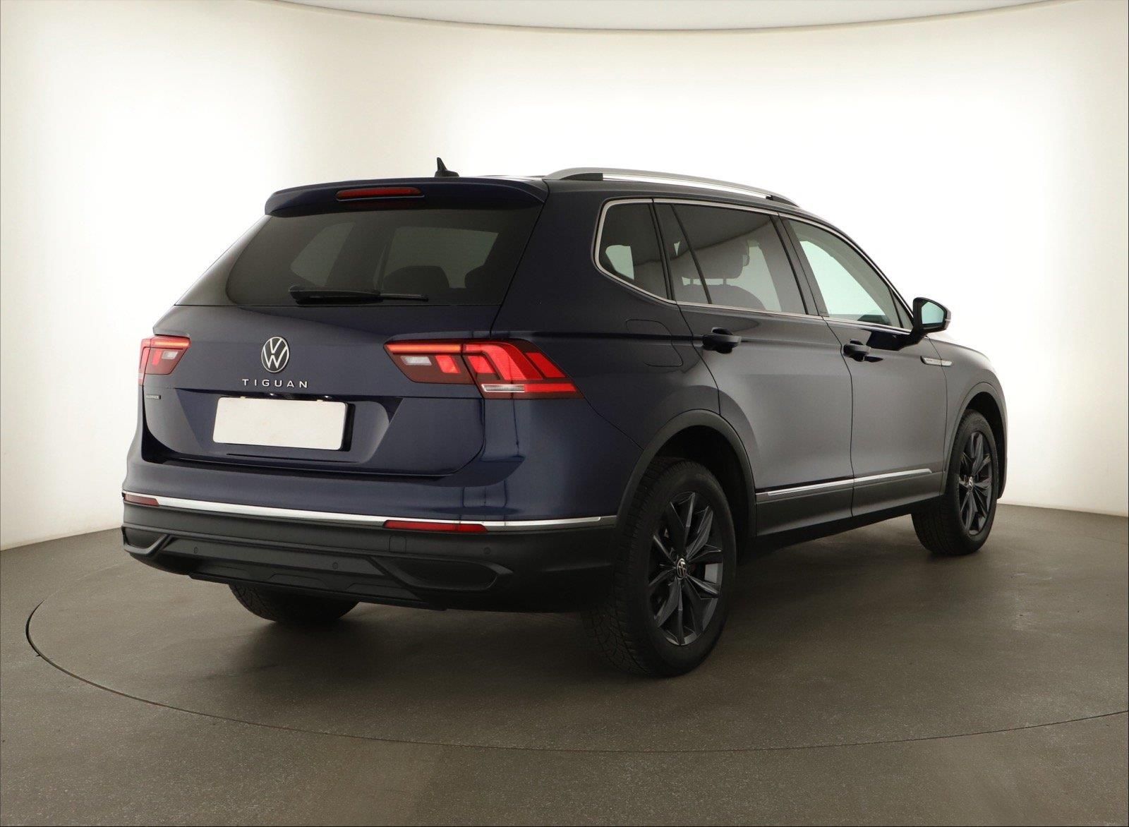 Volkswagen Tiguan Allspace, 1.5 TSI, Life, Automat, ČR - fotka 5