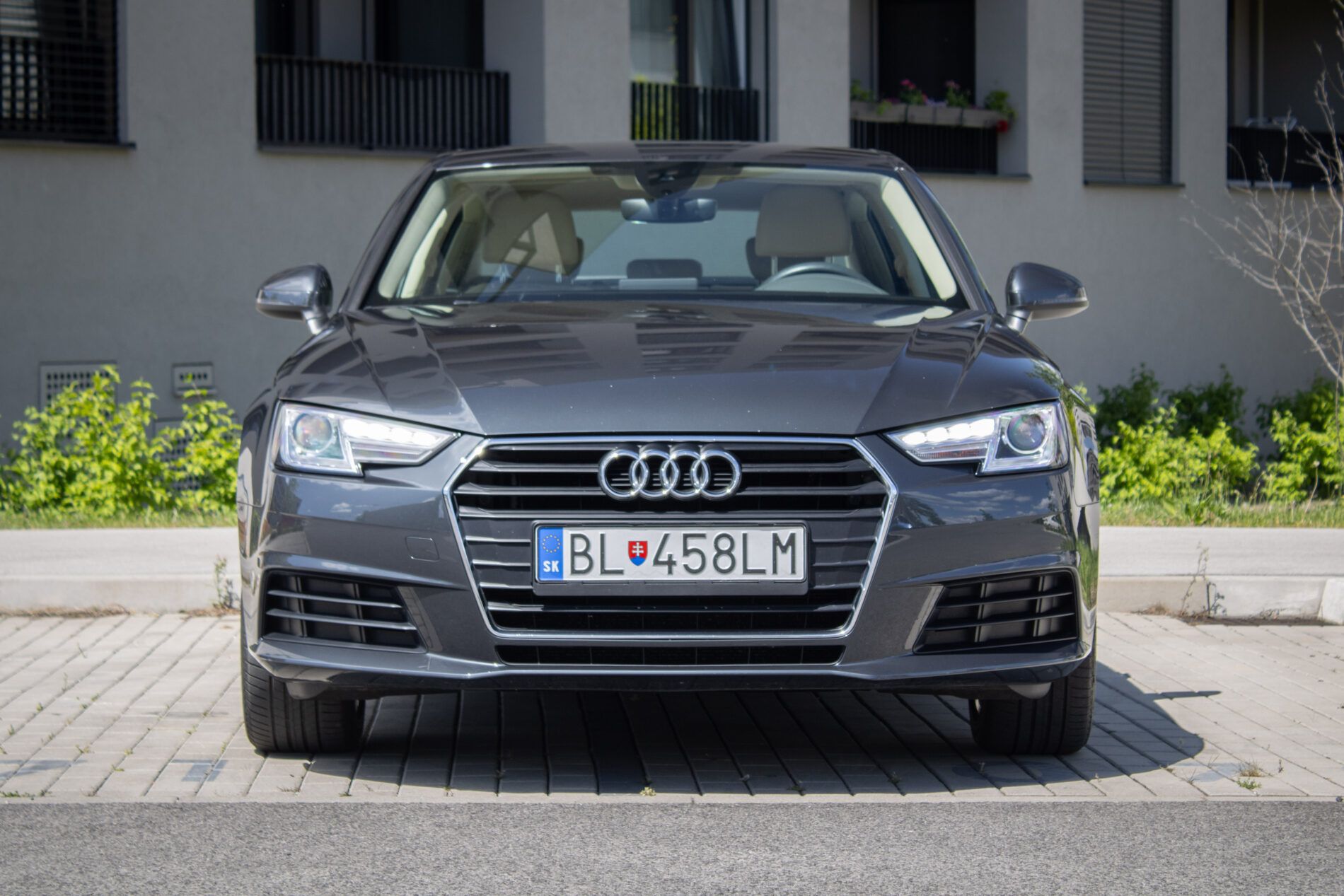 Audi A4 - fotka 2