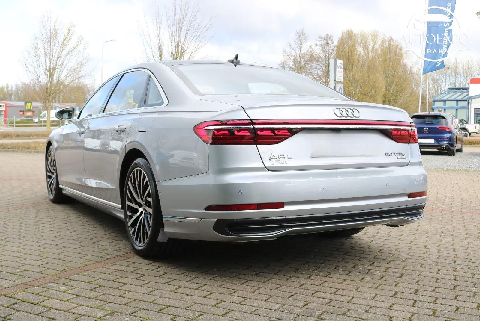Audi A8, L 60 TFSI e Lang /Digital Matr - fotka 4