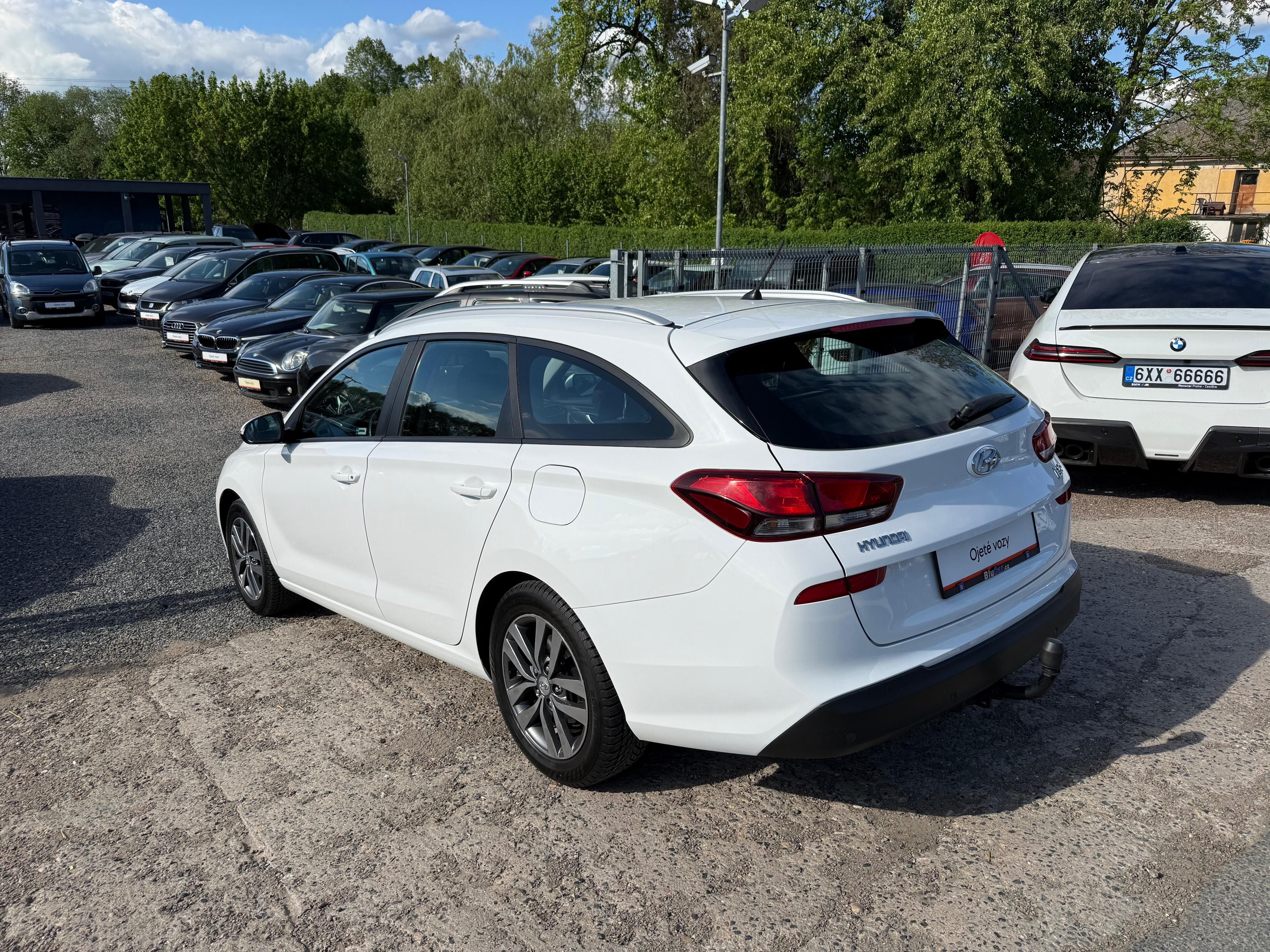 Hyundai i30, 1.4T-GDi ČR Tažné - fotka 3