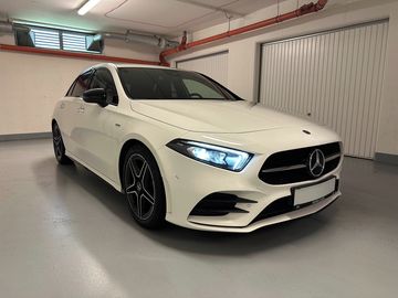 200 AMG ACC LED BURMESTER CZ