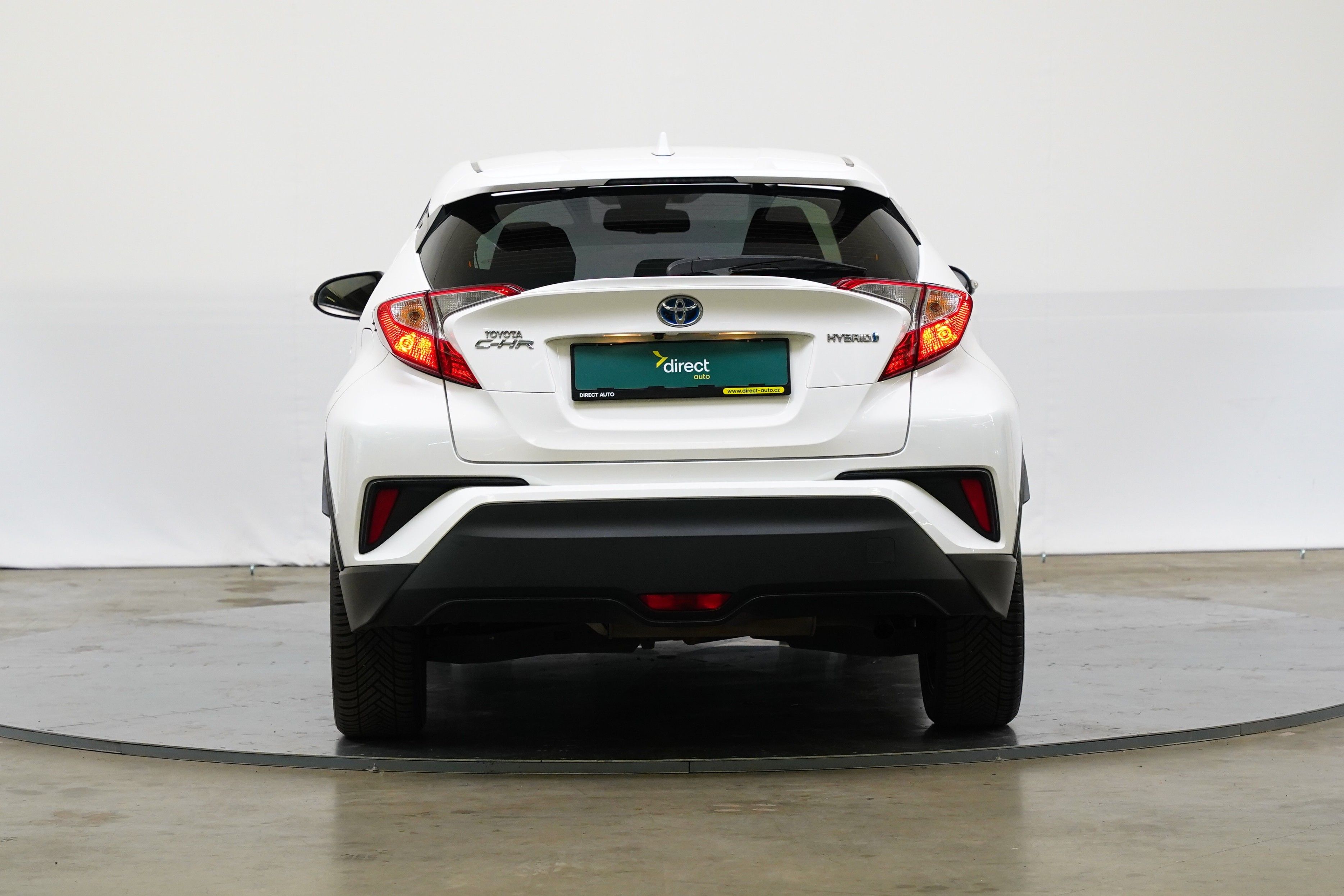 Toyota C-HR, 1.8 Hybrid 90 kW Flow - fotka 6