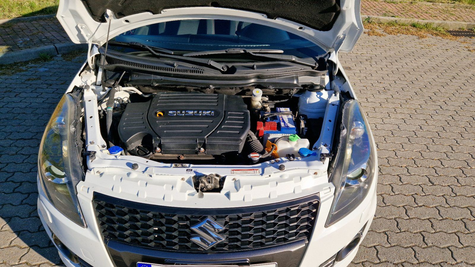 Suzuki Swift, Suzuki Swift Sport 1.6 - fotka 3