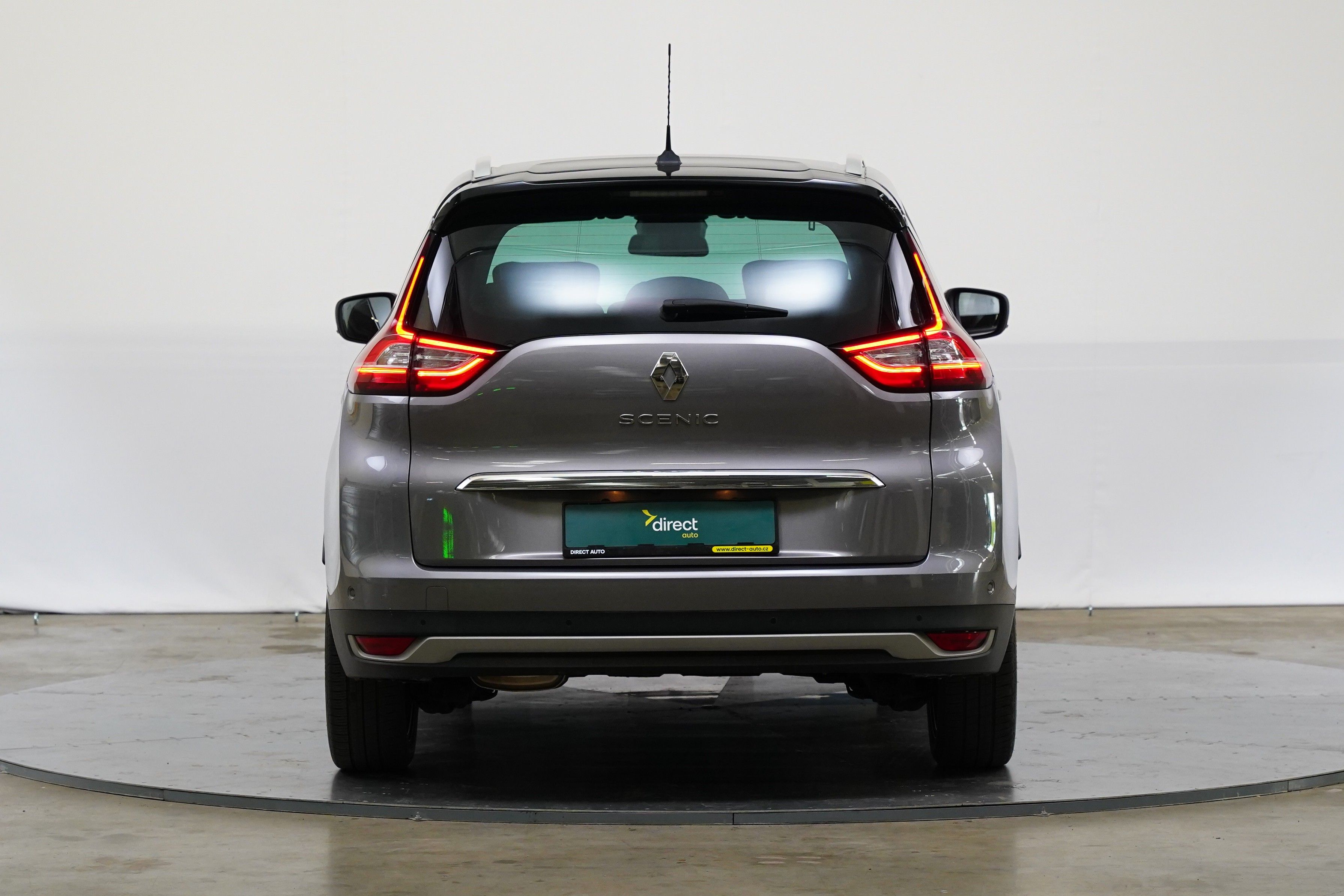 Renault Grand Scénic, 1.2 TCe 97 kW Energy BOSE - fotka 6
