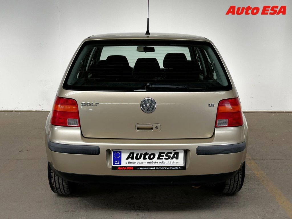 Volkswagen Golf, 1.6 - fotka 5