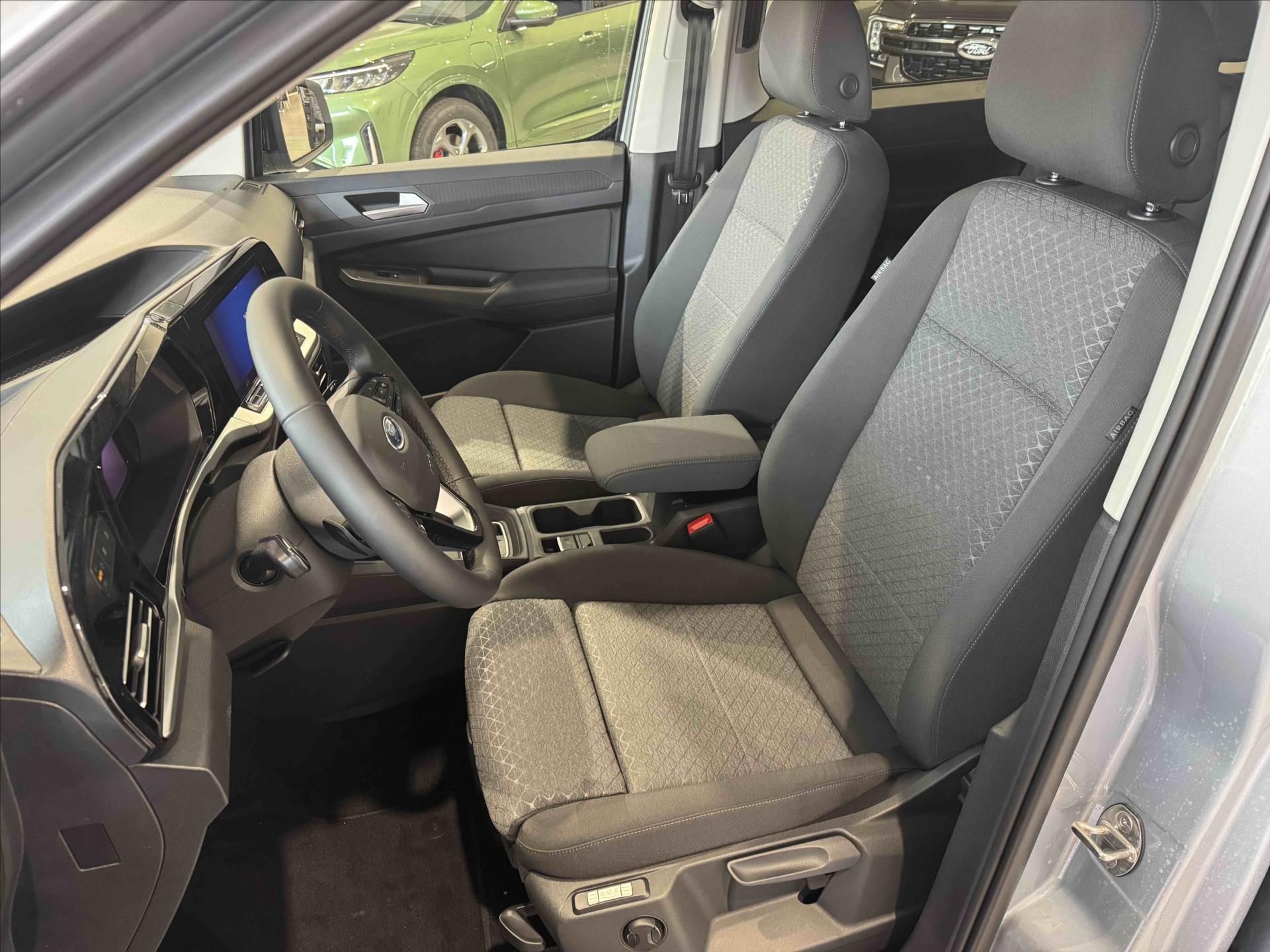 Ford, 1,5   EcoBoost 85 kW/ 116 k TI - fotka 5
