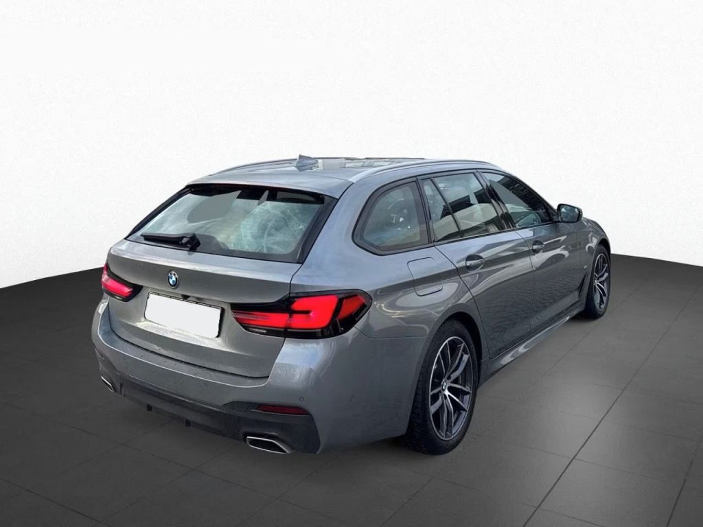 BMW Řada 5, 520 d Touring M SPORT*Kůže* - fotka 4