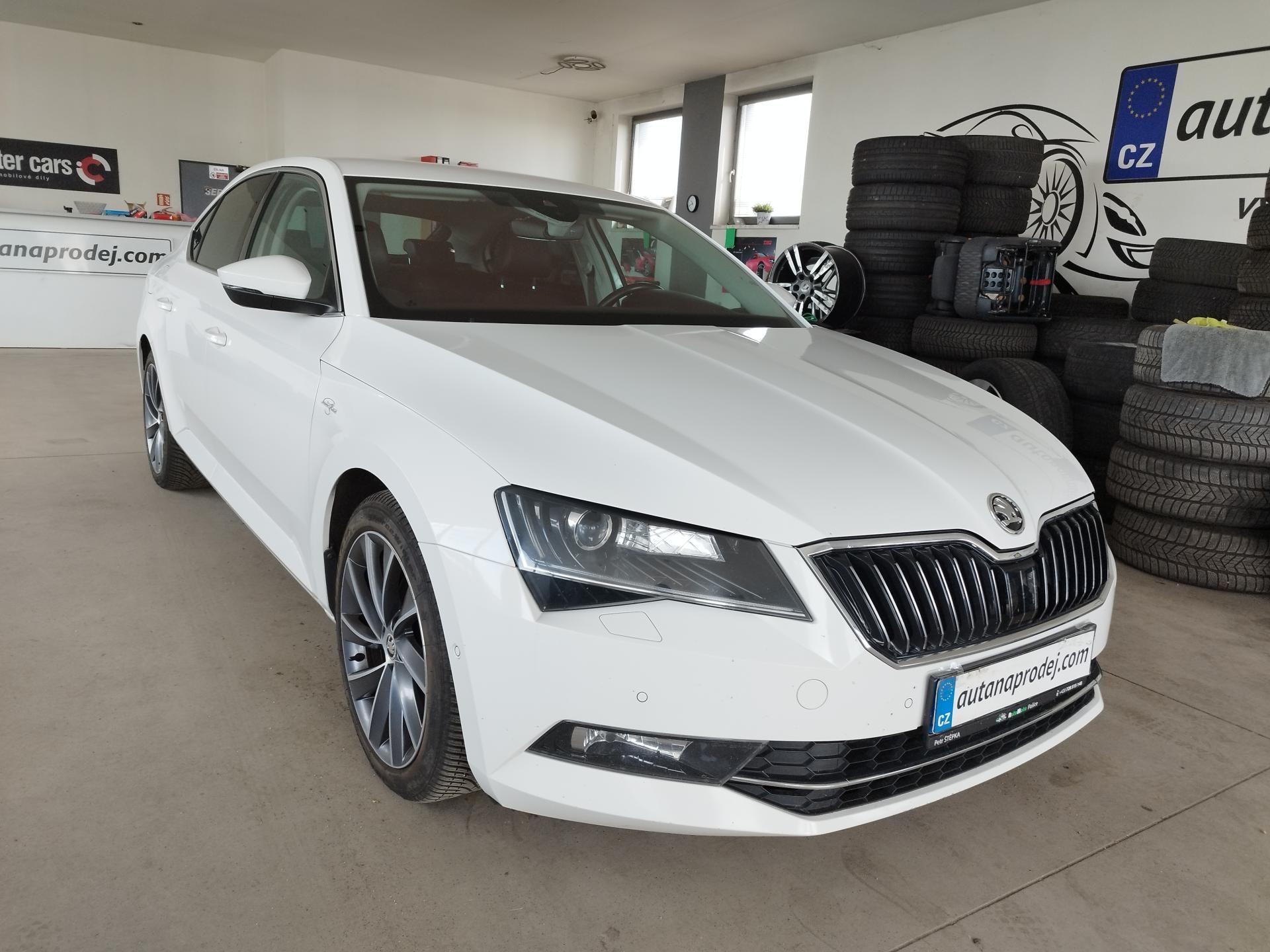 Škoda Superb, TDI,110KW,L&K,DSG,NAVI,LED
