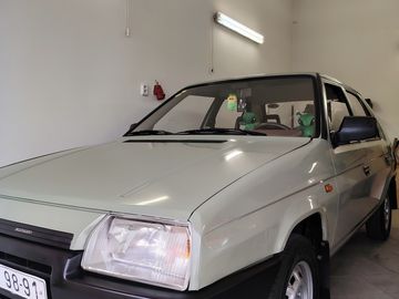 Favorit 136l naj 41tis/km